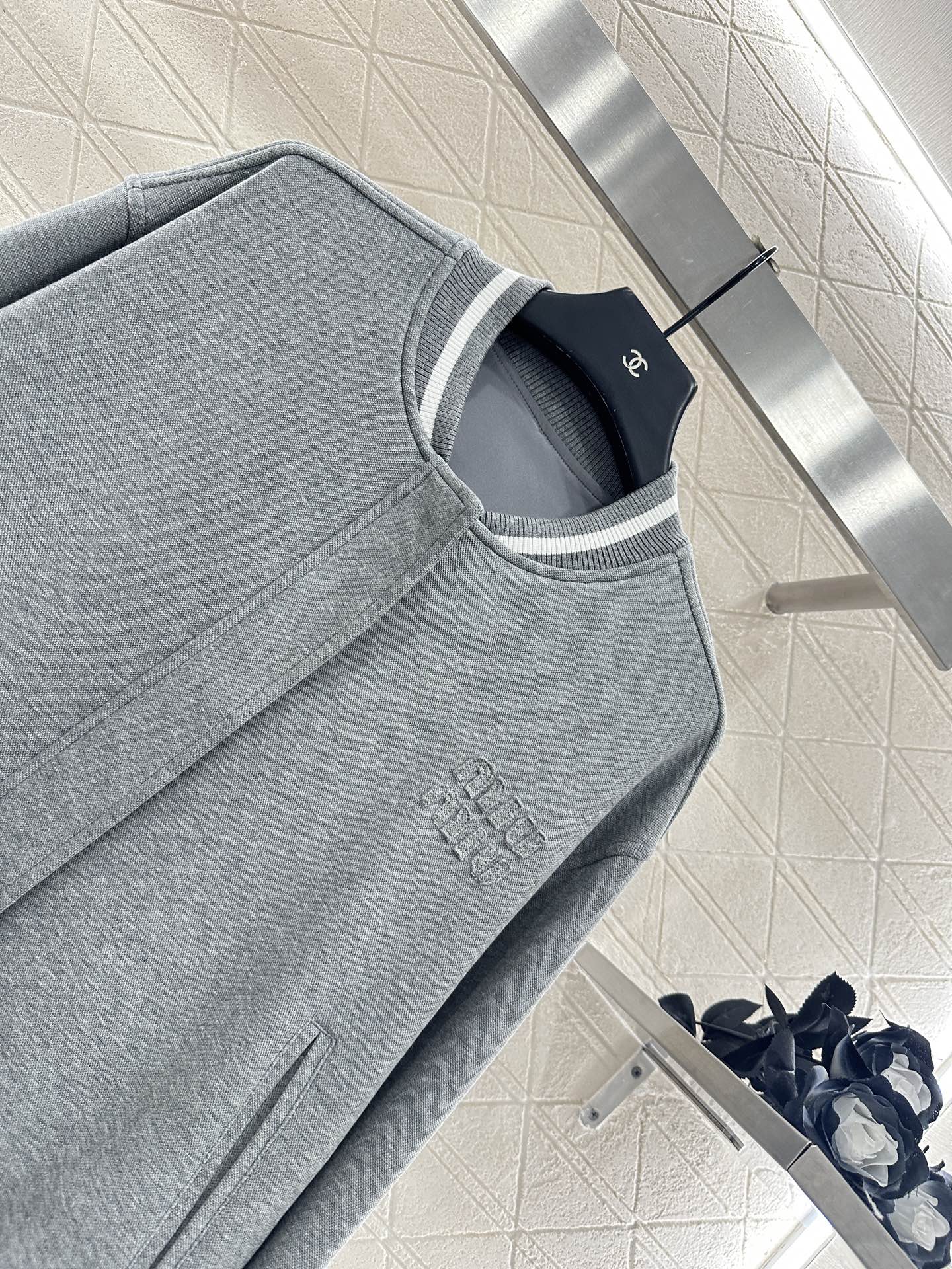 Mi 25 Baseball Jacket Pleated Skirt Set