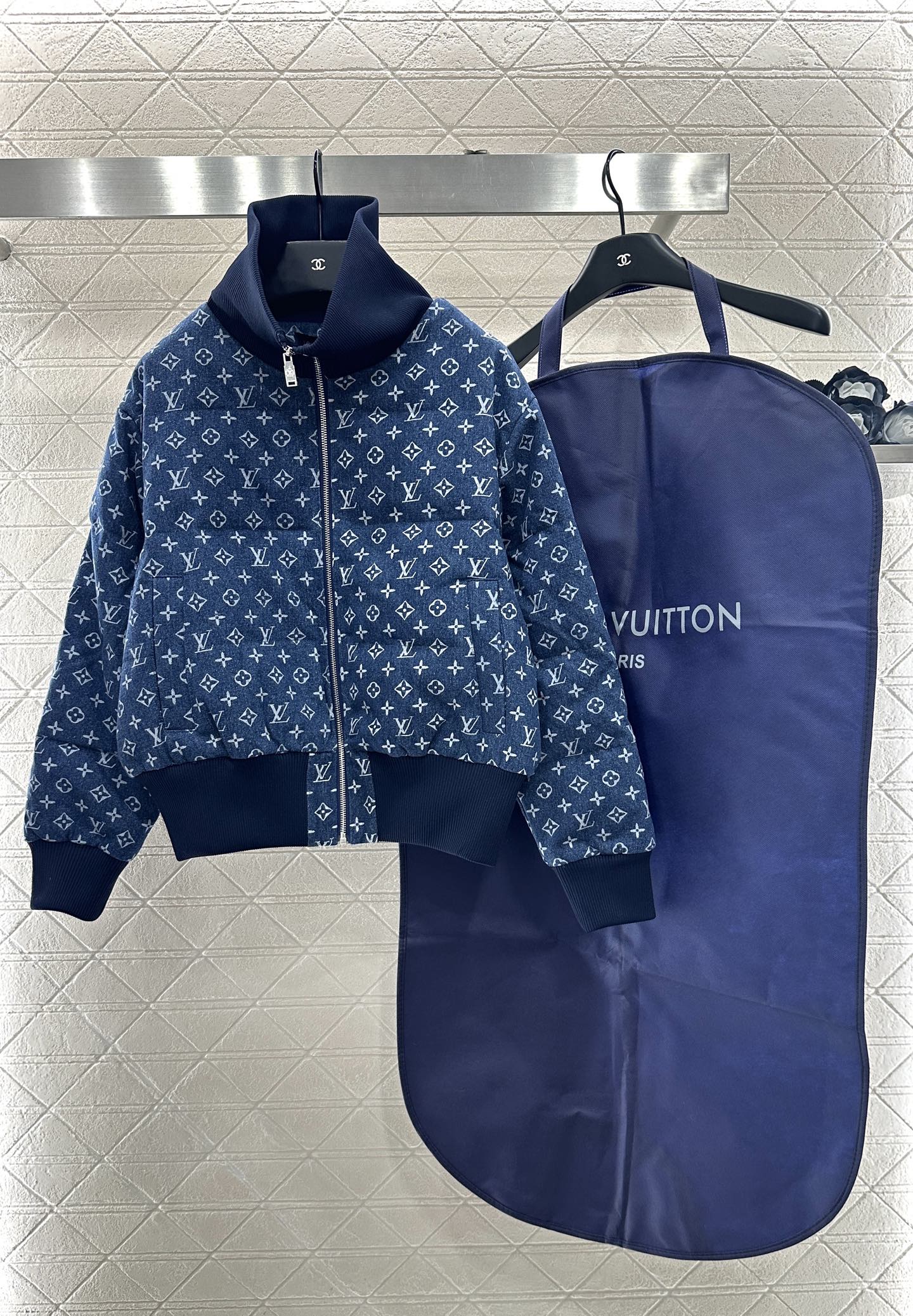 L 25 Stand collar denim down jacket