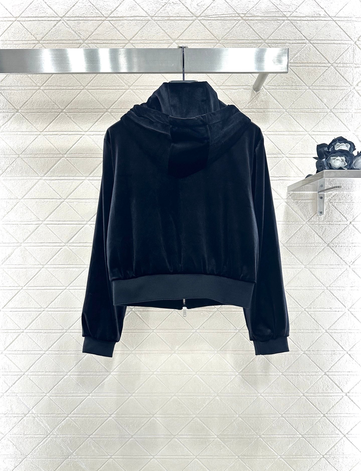 Pr 25 Hooded velvet jacket + trousers set