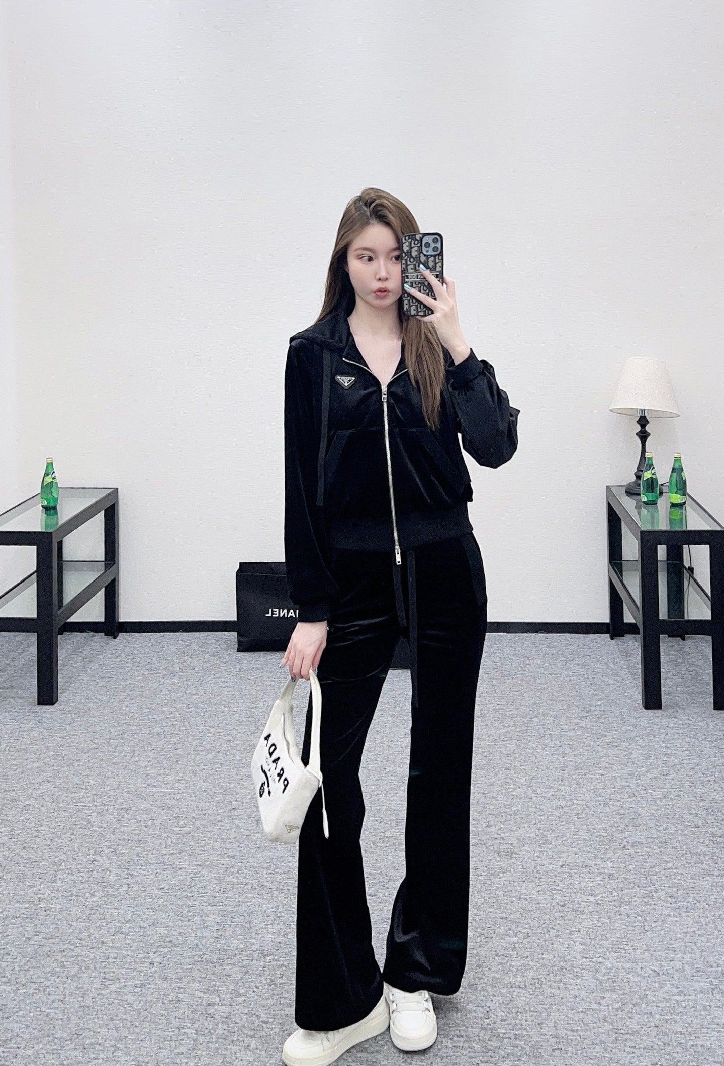 Pr 25 Hooded velvet jacket + trousers set