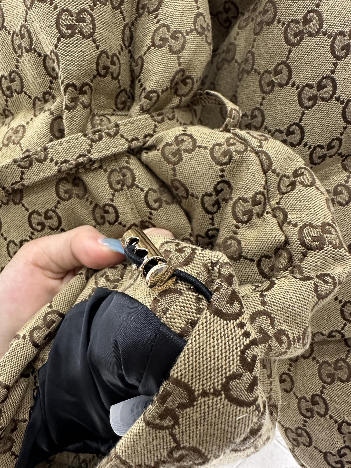 Gu 25 Jacquard belt down jacket