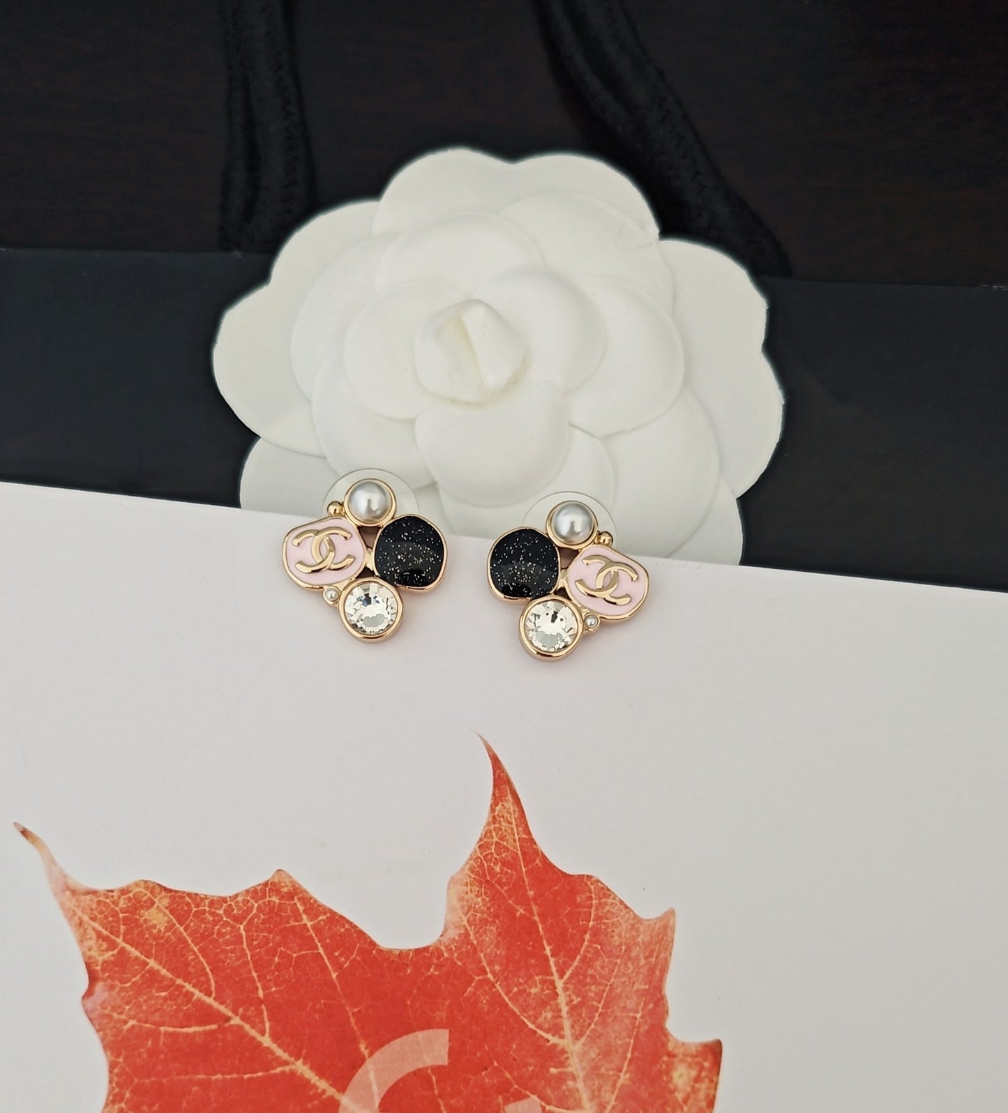 C 25 Pink + black earrings
