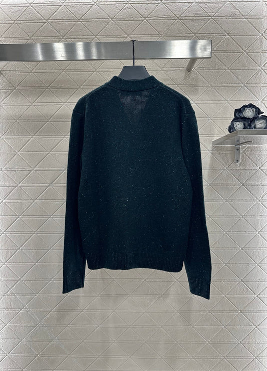 L 25 Colorful knitted cashmere cardigan