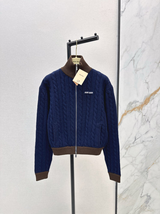 Mi 25 New wool cardigan