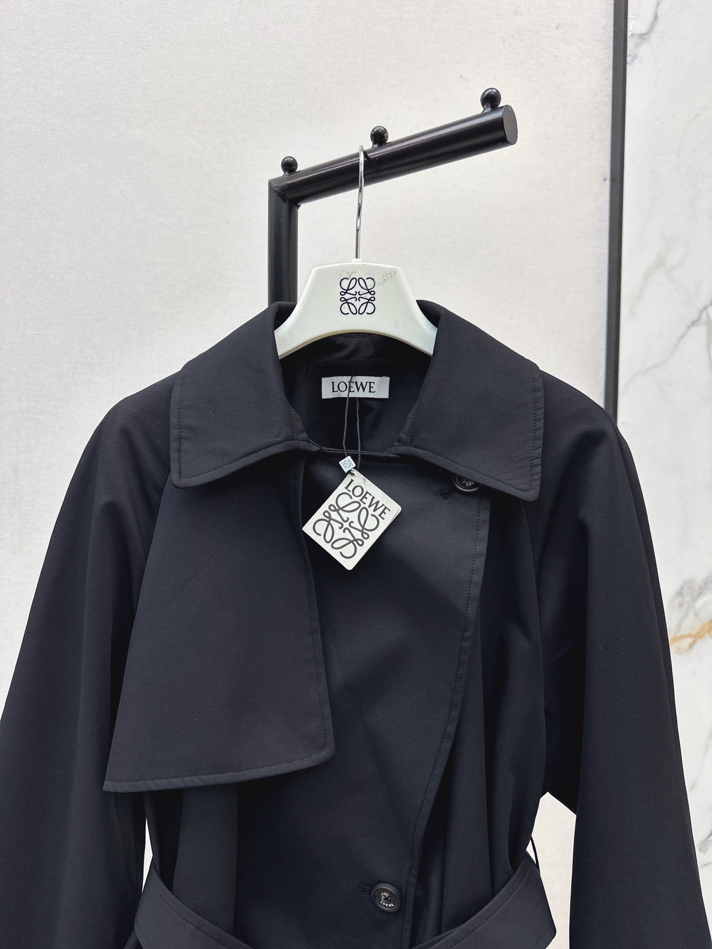 Lo 25 New Short Windbreaker Jacket