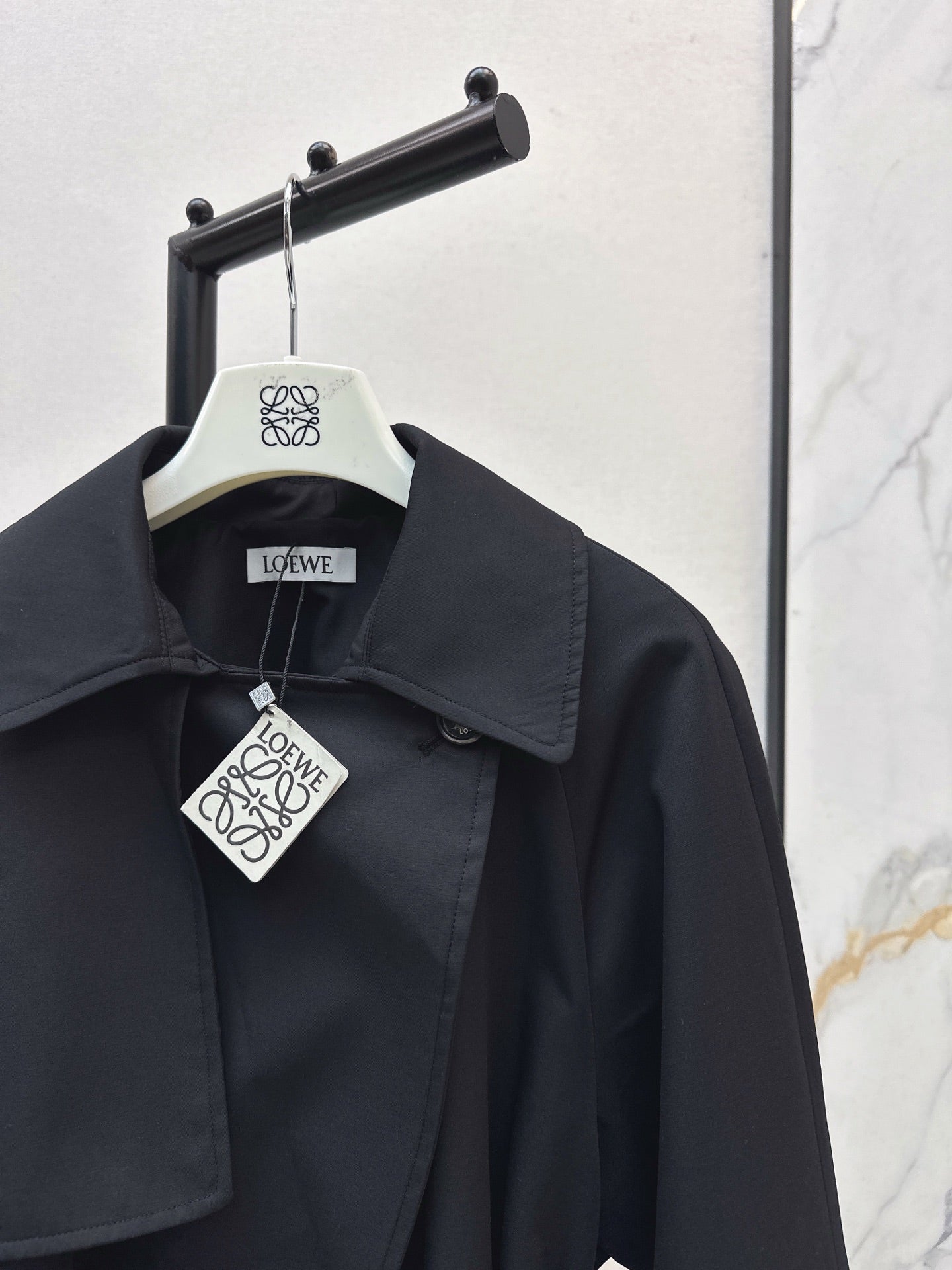 Lo 25 New Short Windbreaker Jacket