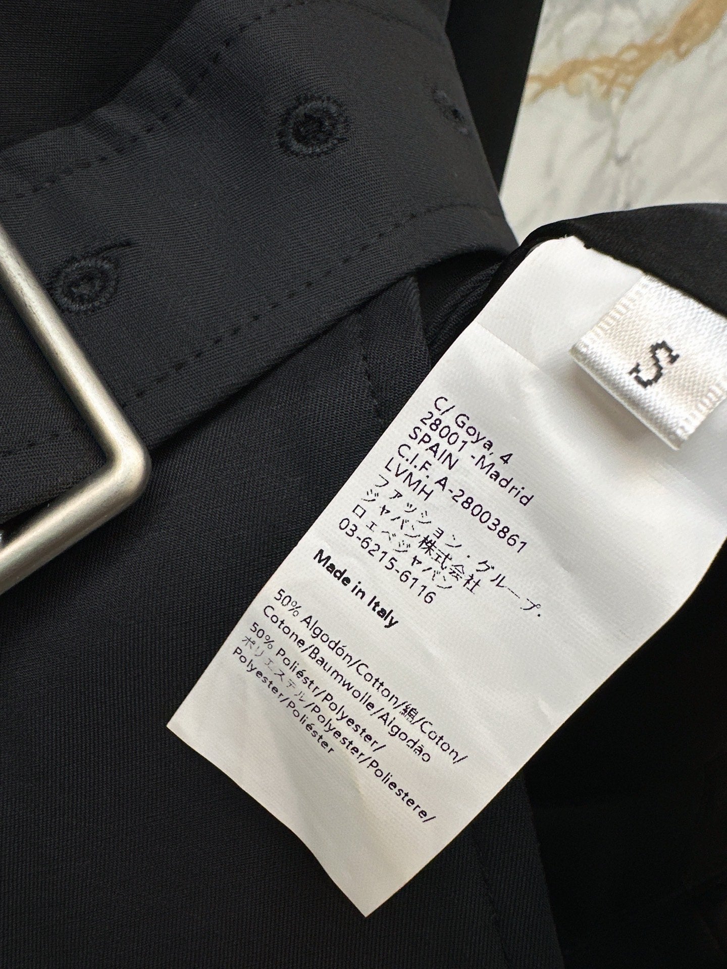 Lo 25 New Short Windbreaker Jacket