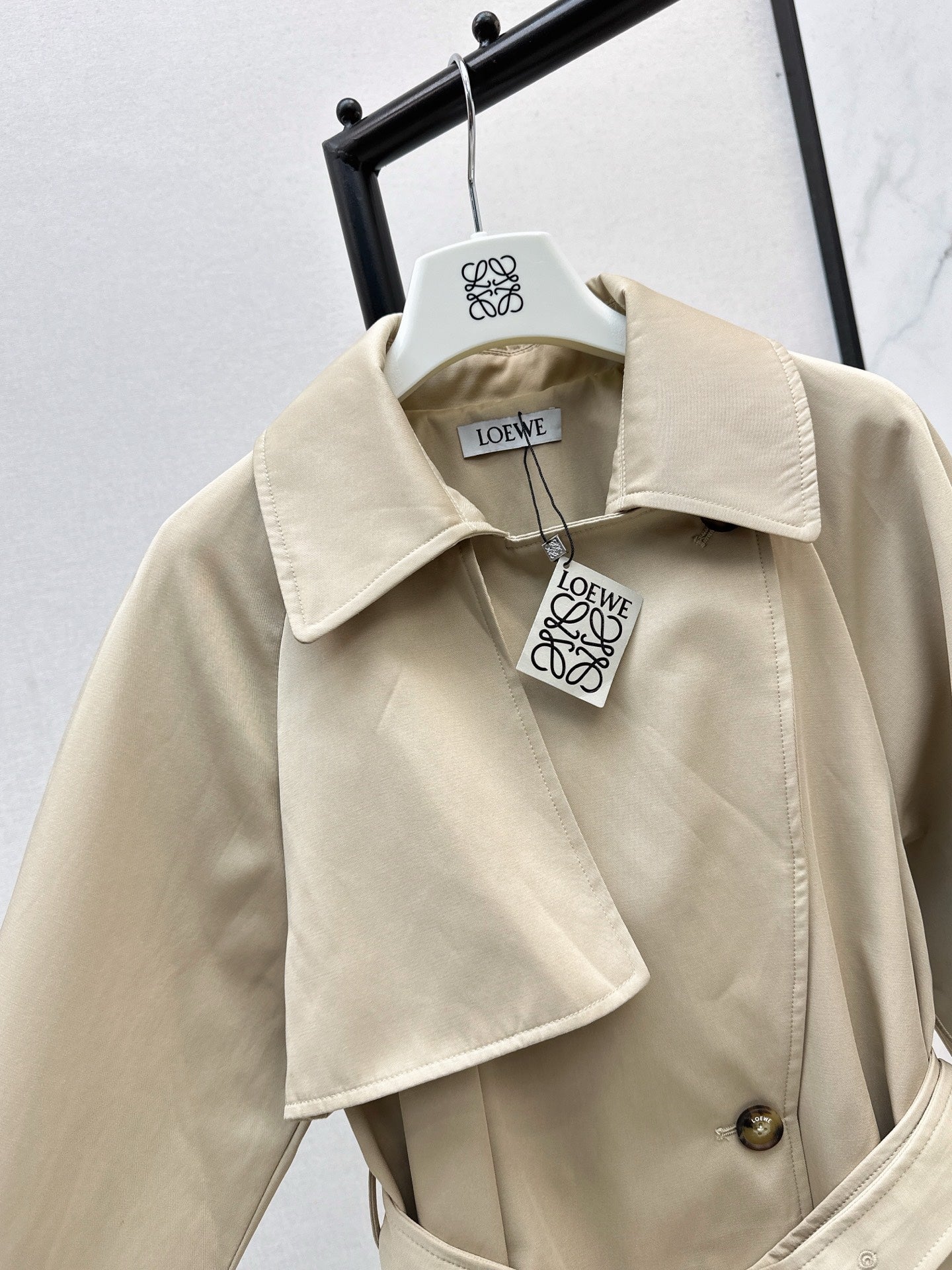 Lo 25 New Short Windbreaker Jacket