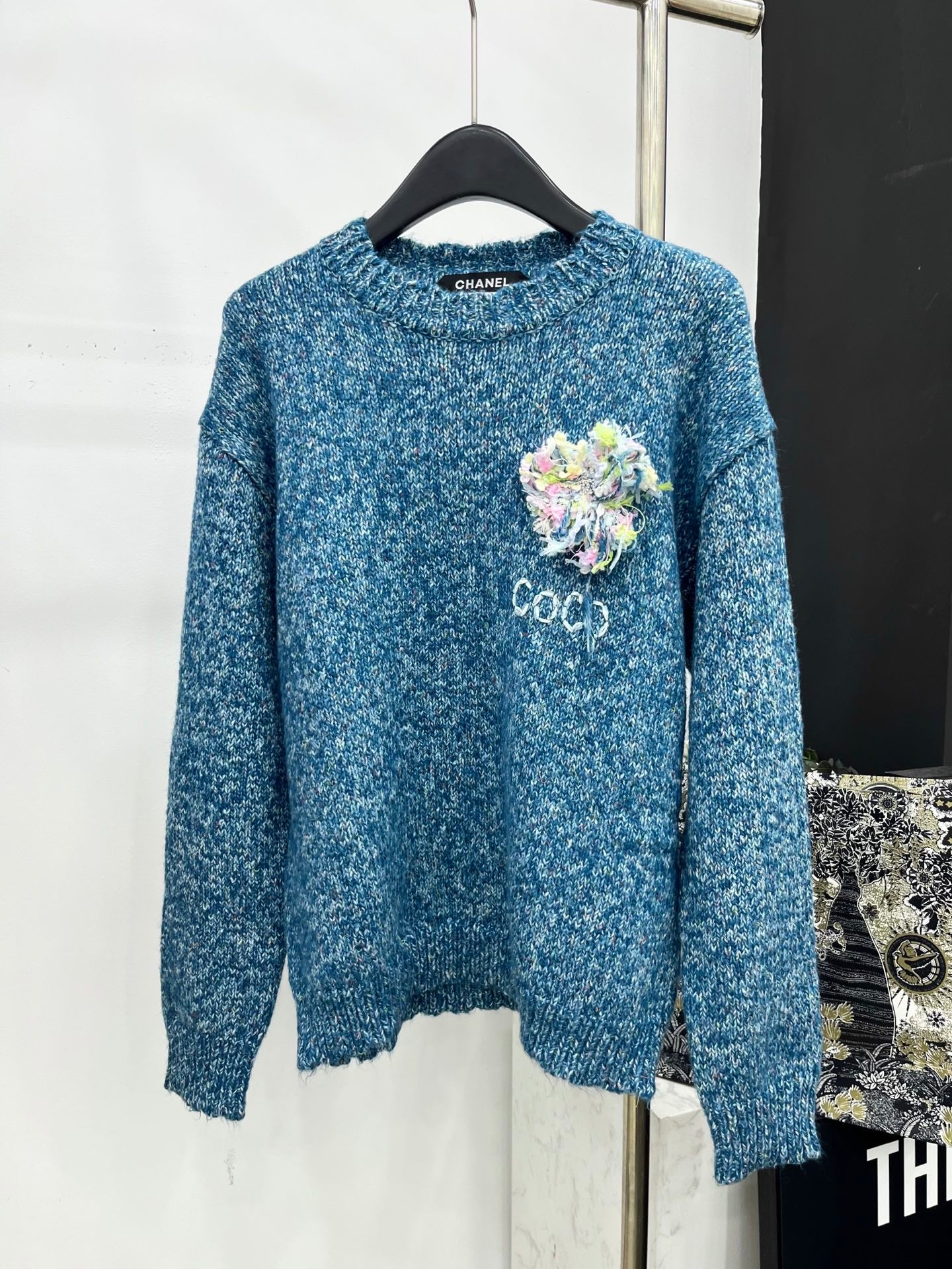 C 25 Vintage Crochet Cashmere Sweater