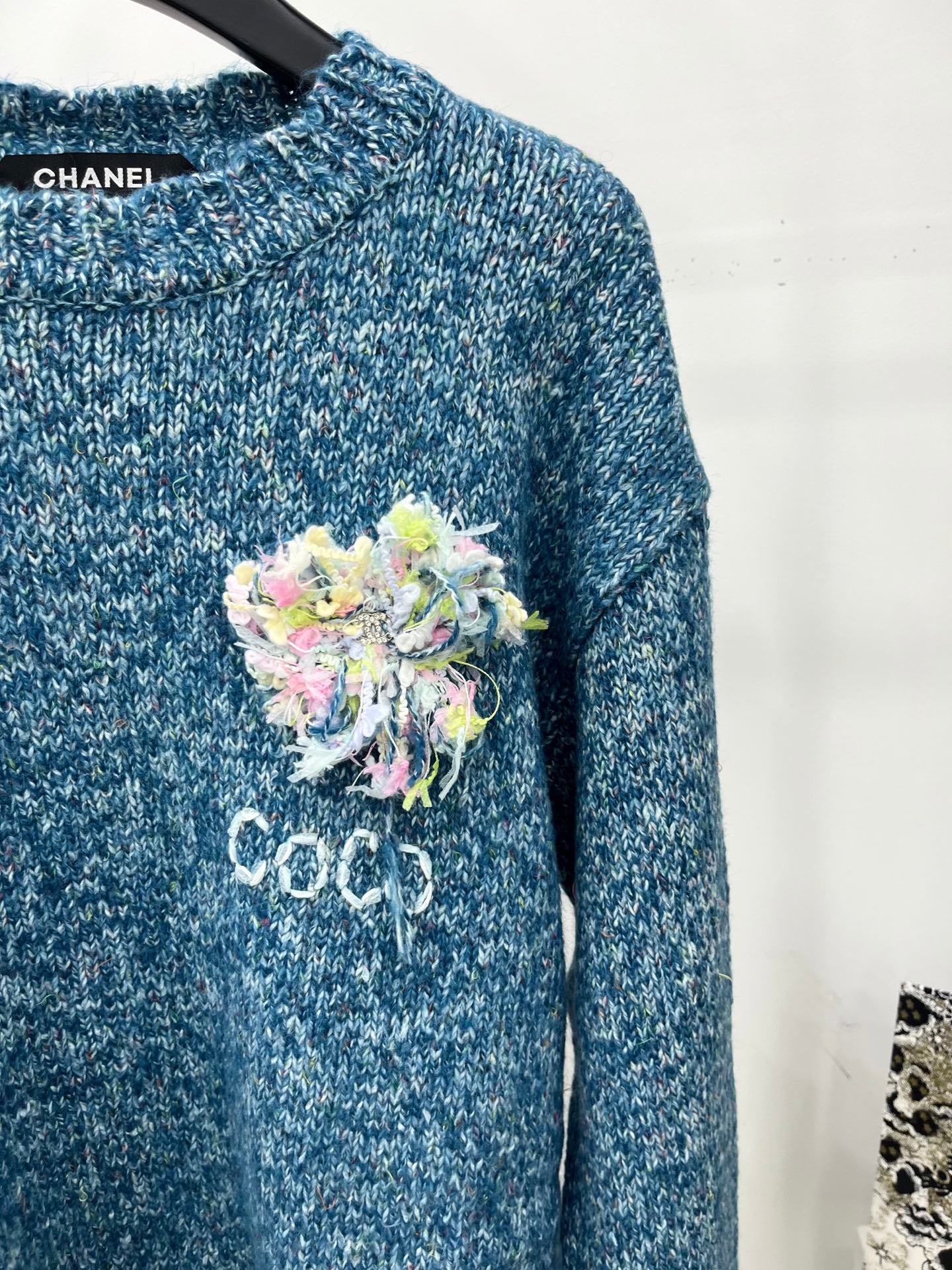 C 25 Vintage Crochet Cashmere Sweater