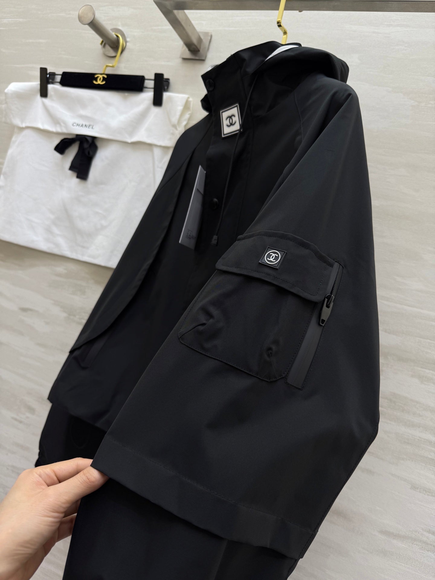 C 25 Vintage Hooded Cropped Jacket