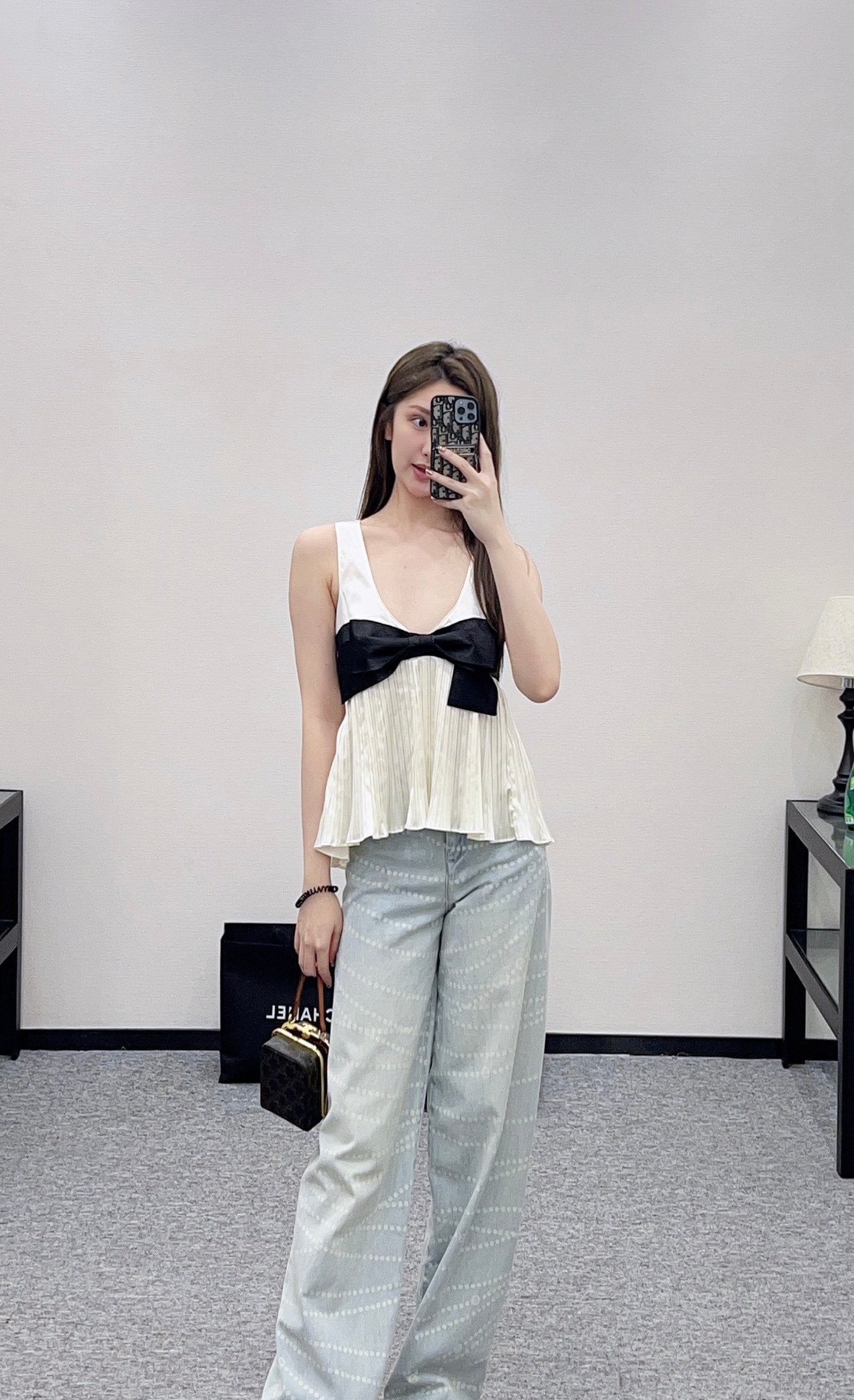 C 25 Bowknot Deep V Tank Top