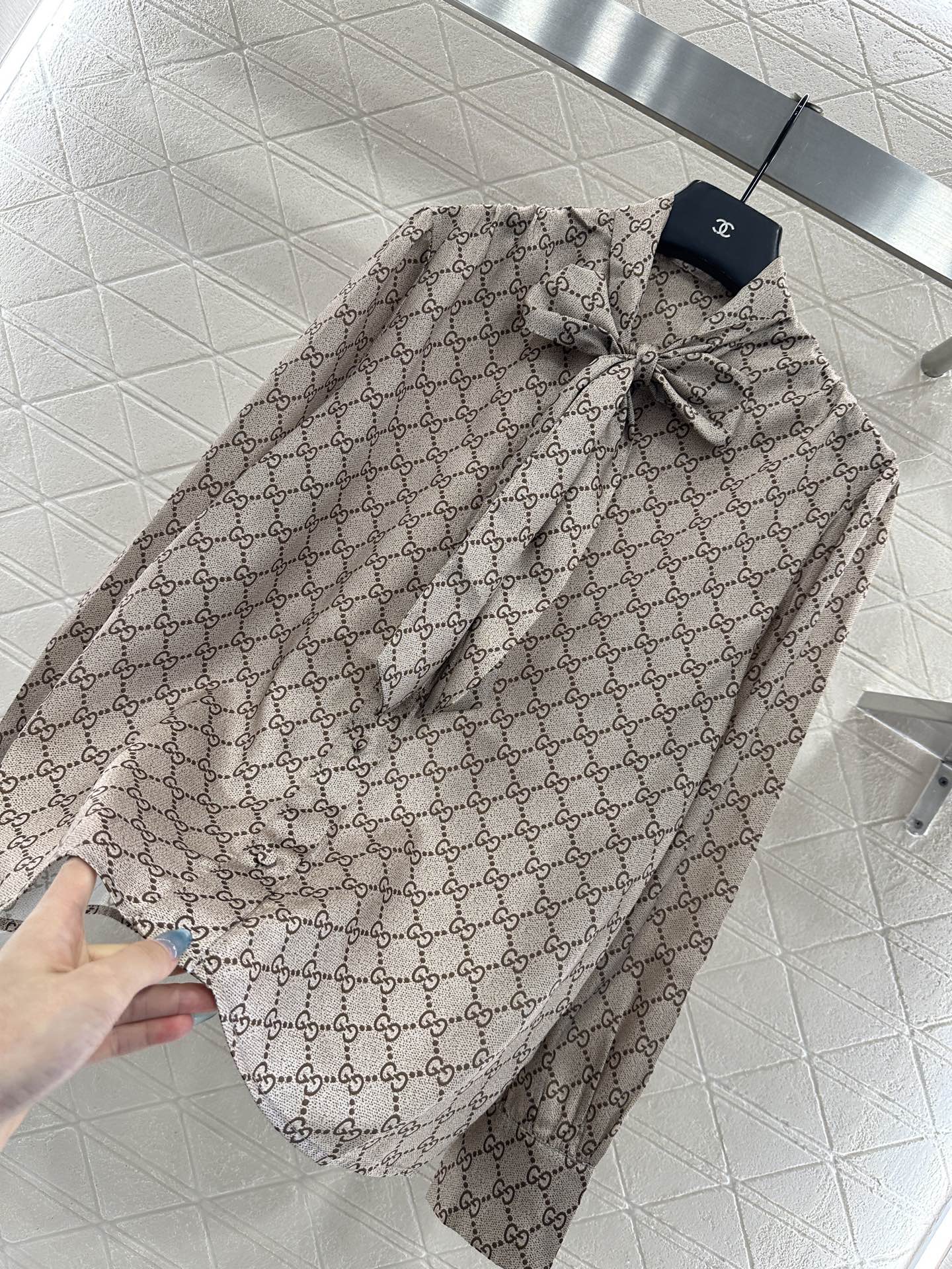 Gu 25 Lace-up printed shirt