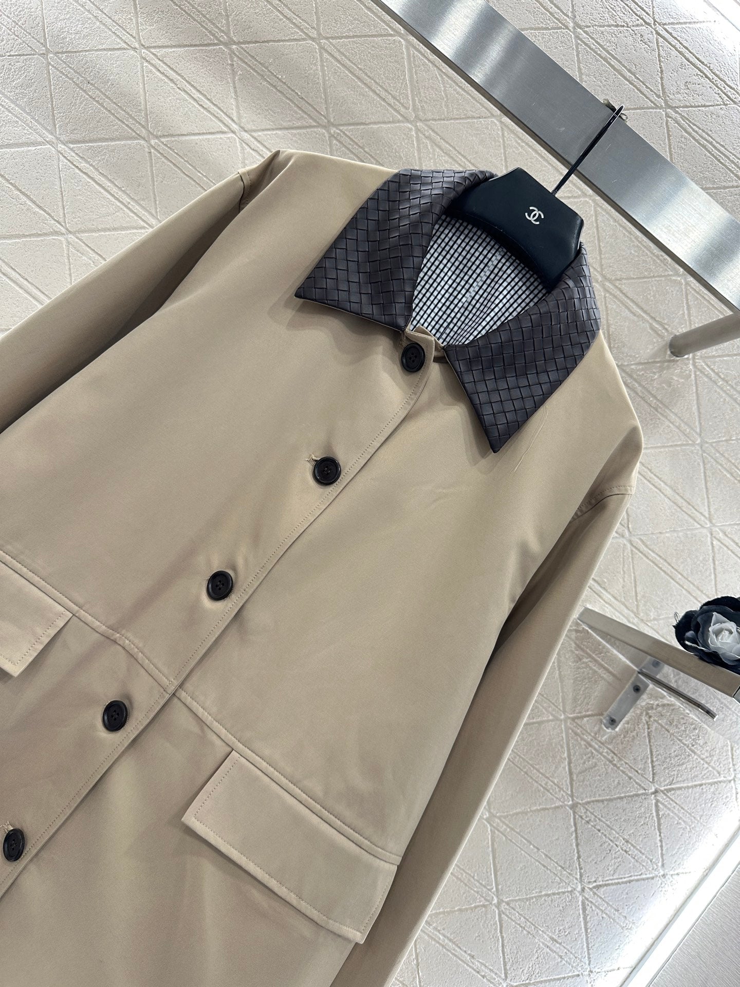 Bot 25 Woven collar trench coat