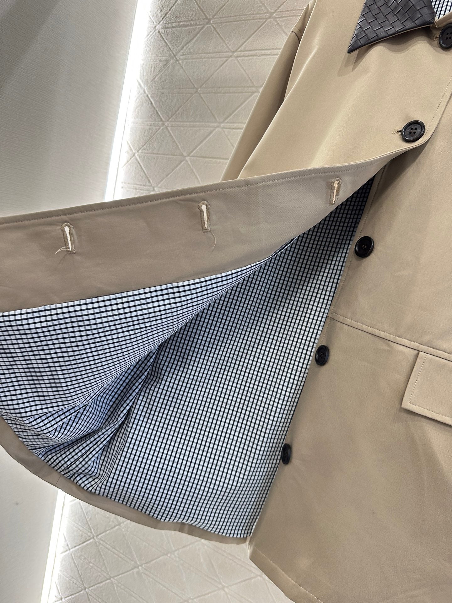 Bot 25 Woven collar trench coat