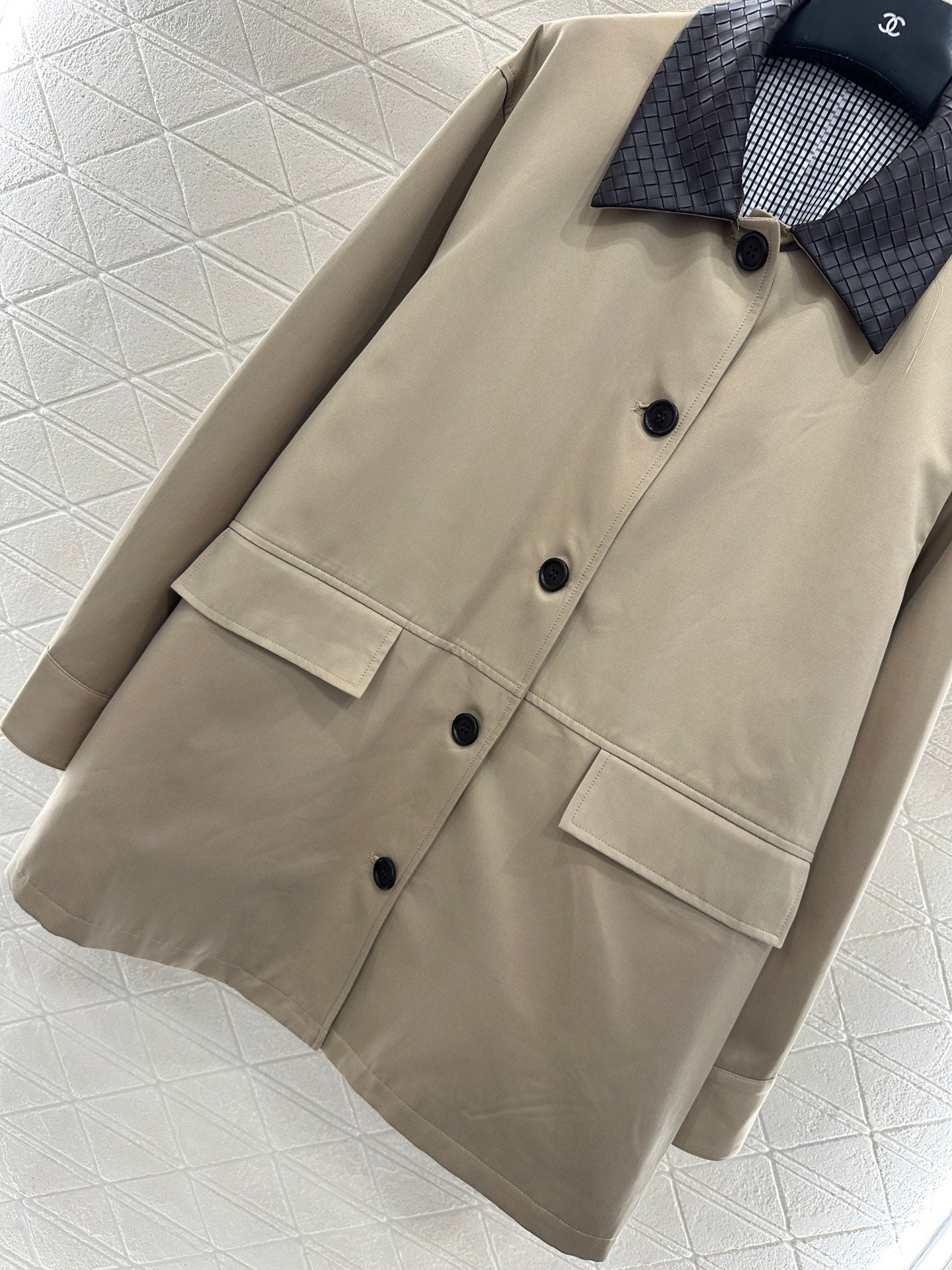 Bot 25 Woven collar trench coat