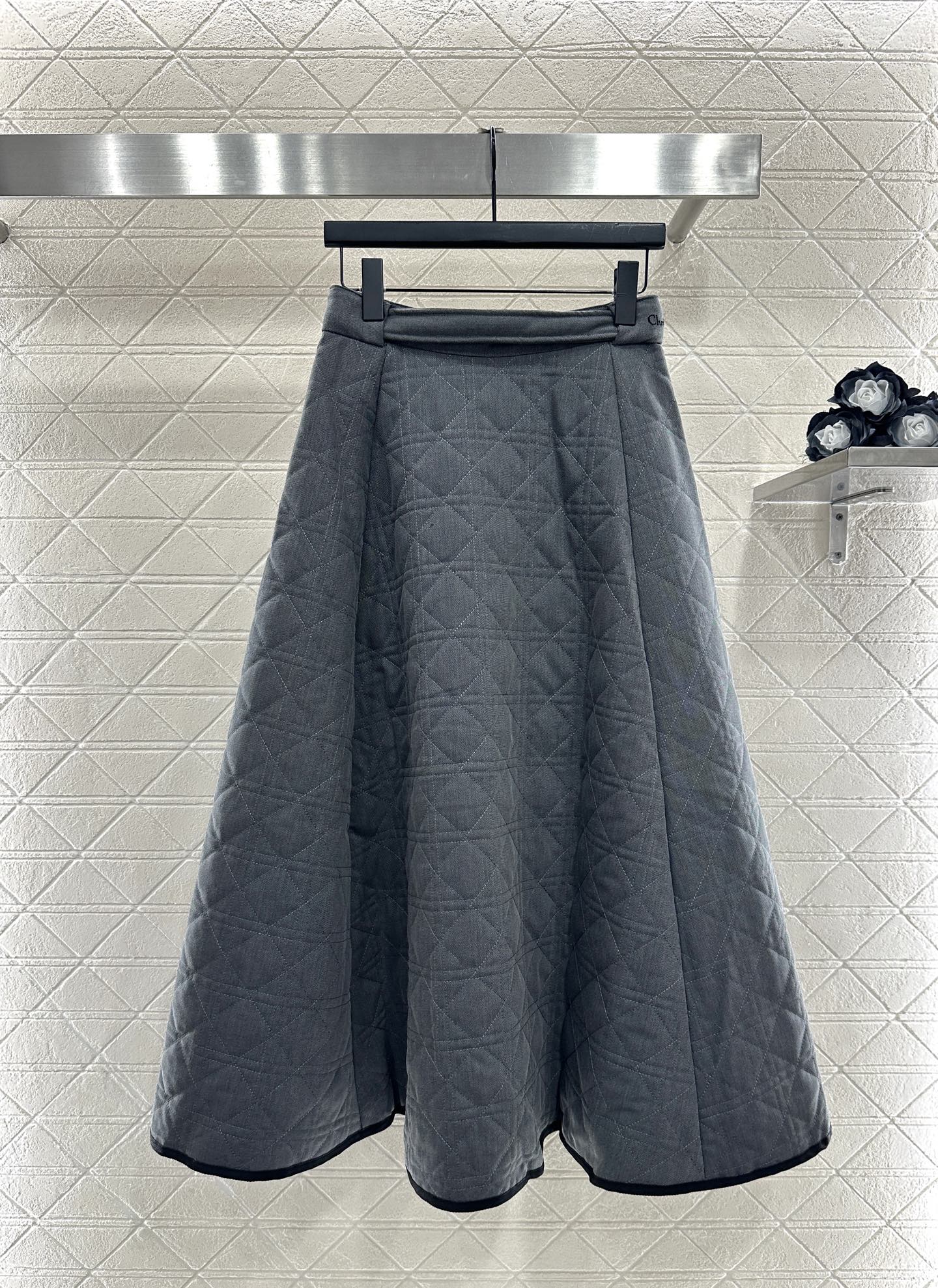Di 25 Raglan cotton jacket and skirt suit