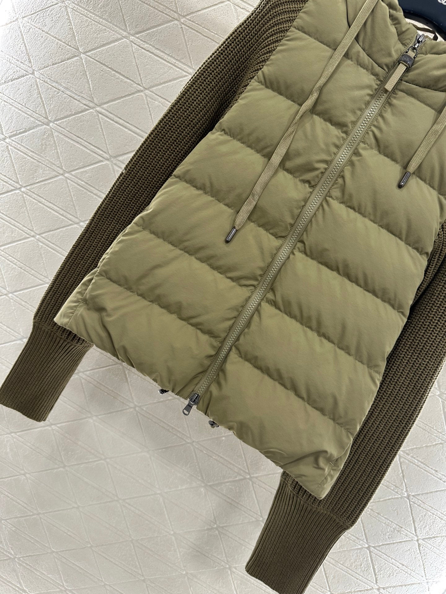 Bru 25 Knitted wool hooded down jacket