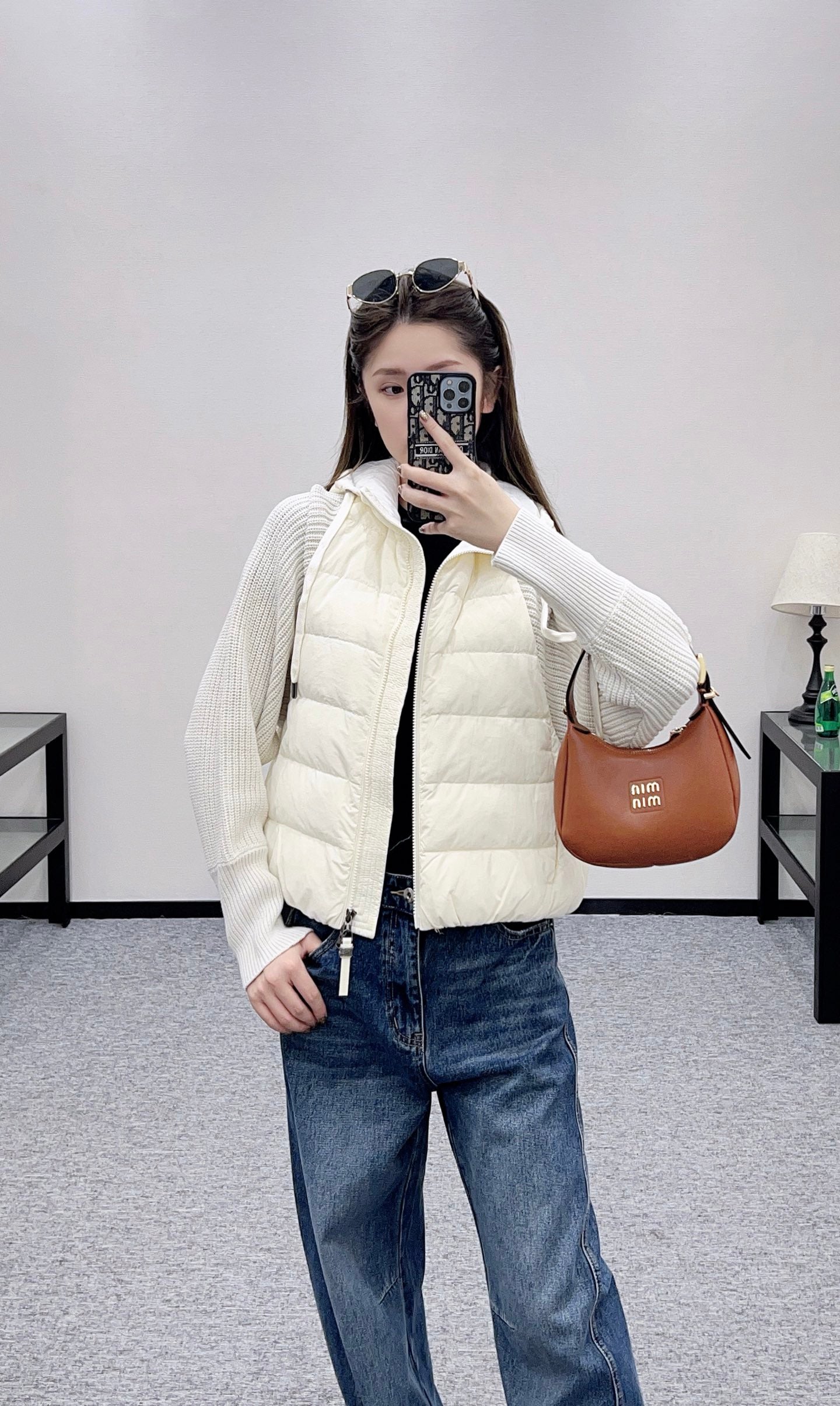 Bru 25 Knitted wool hooded down jacket
