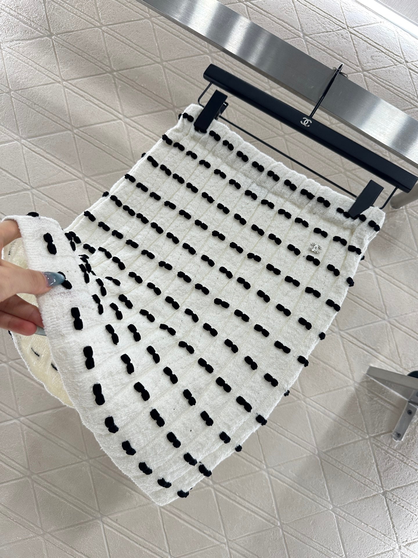 C 25 Bow Knitted Wool Skirt