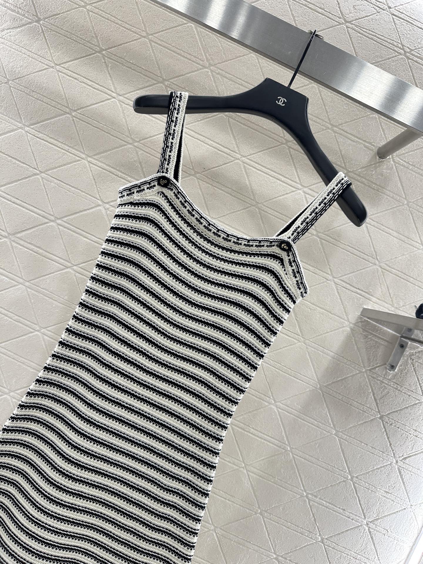 Di 25 knitted suspender skirt