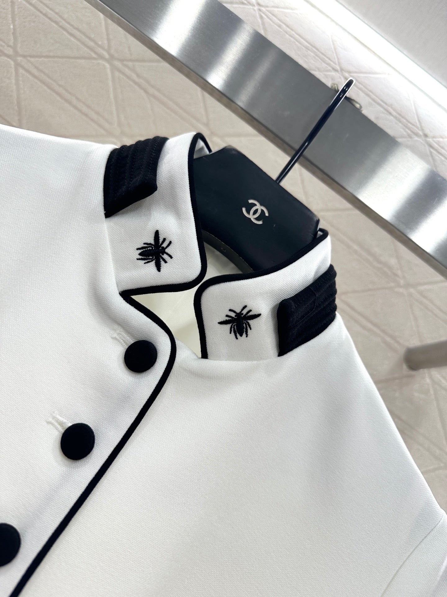 Di 25 Short-sleeved belt dress