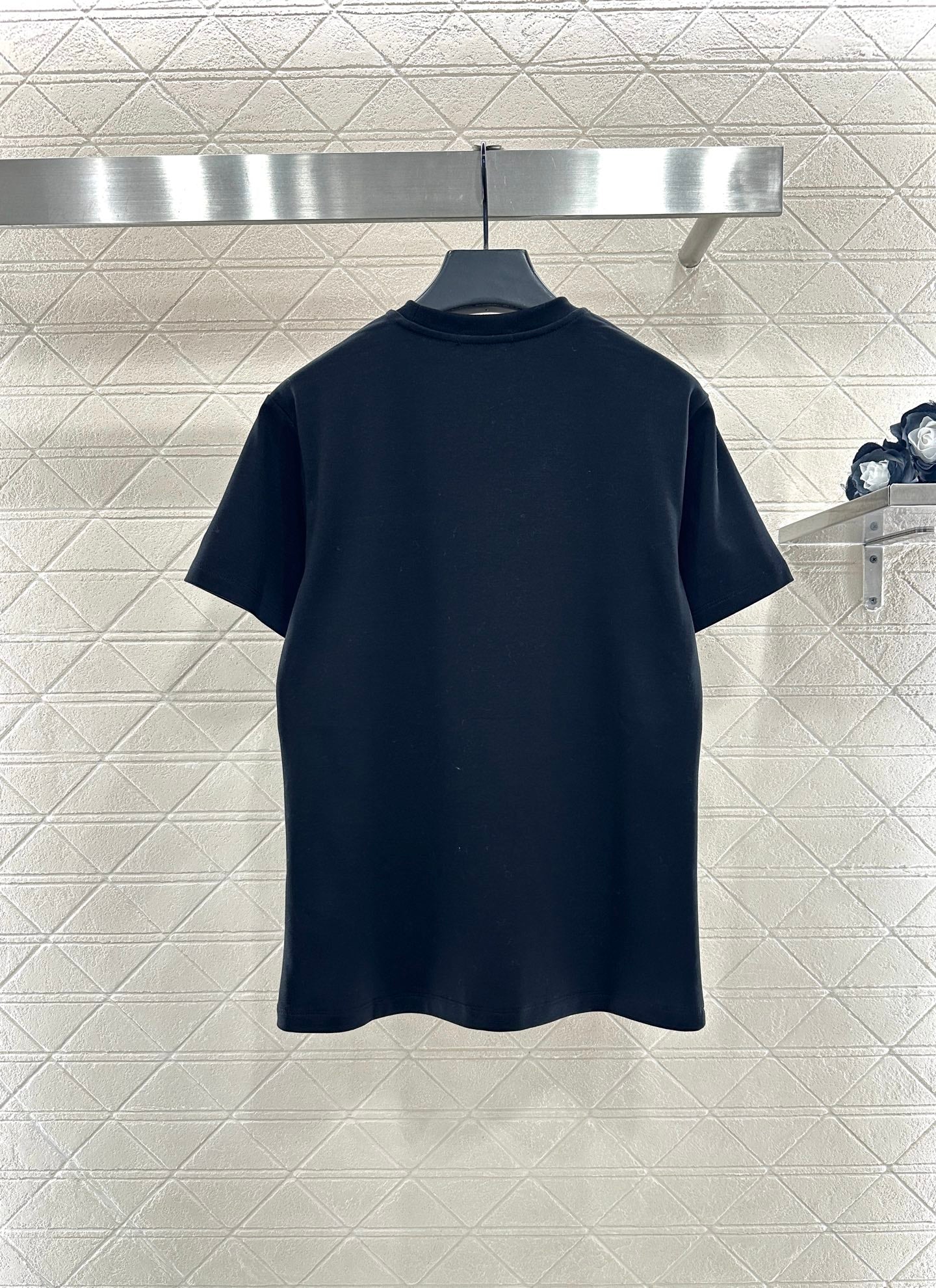 L 25 Denim sequin pocket short sleeves