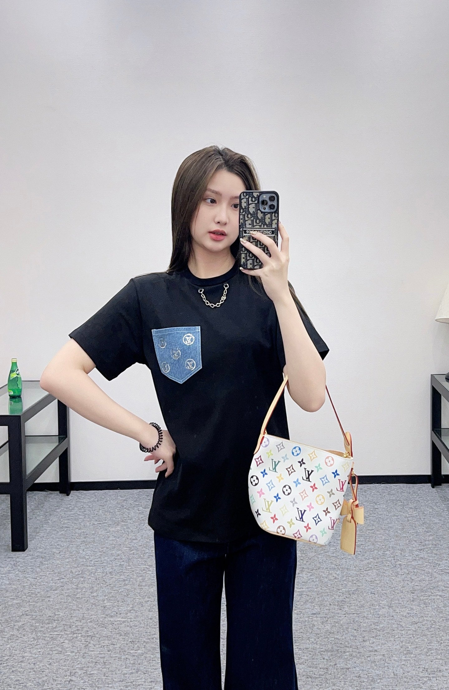 L 25 Denim sequin pocket short sleeves