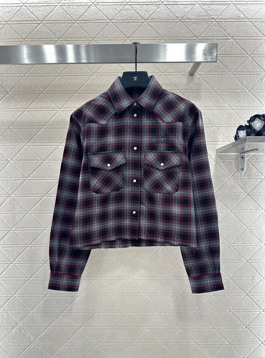 Mi 25 Plaid shirt and pleated skirt wool suit