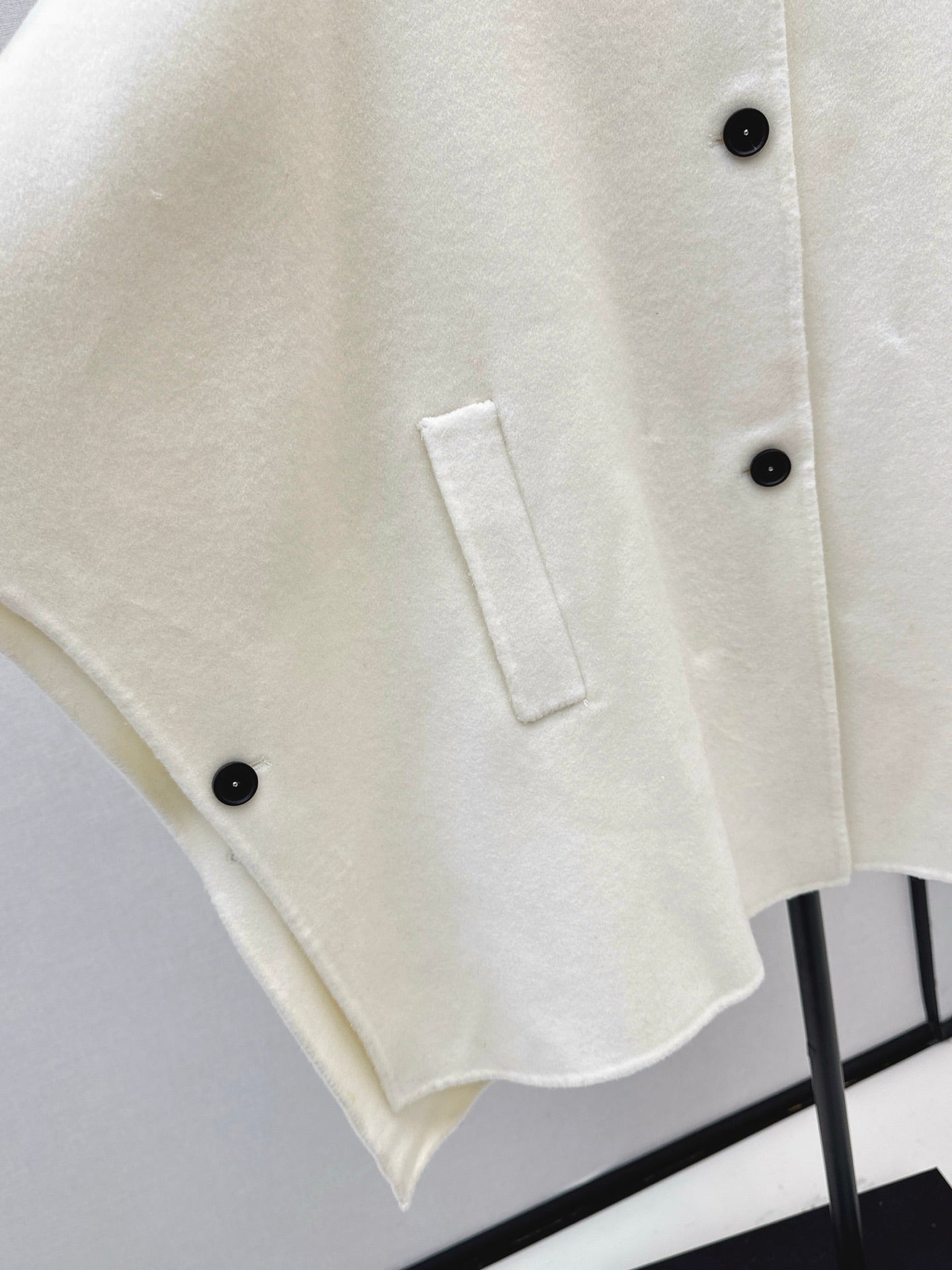 Lor 25 Scarf + Cashmere Wool Jacket(WHITE/BLACK/BROWN)