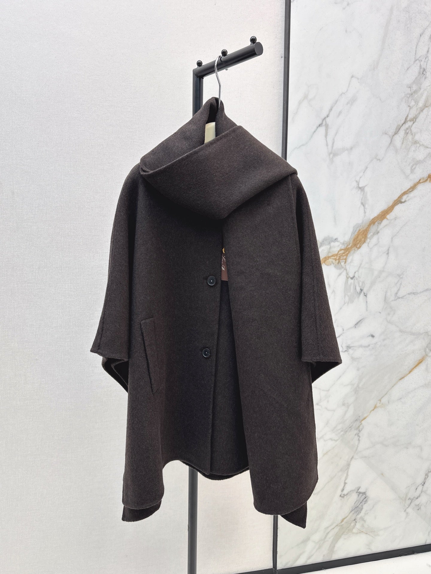 Lor 25 Scarf + Cashmere Wool Jacket(WHITE/BLACK/BROWN)