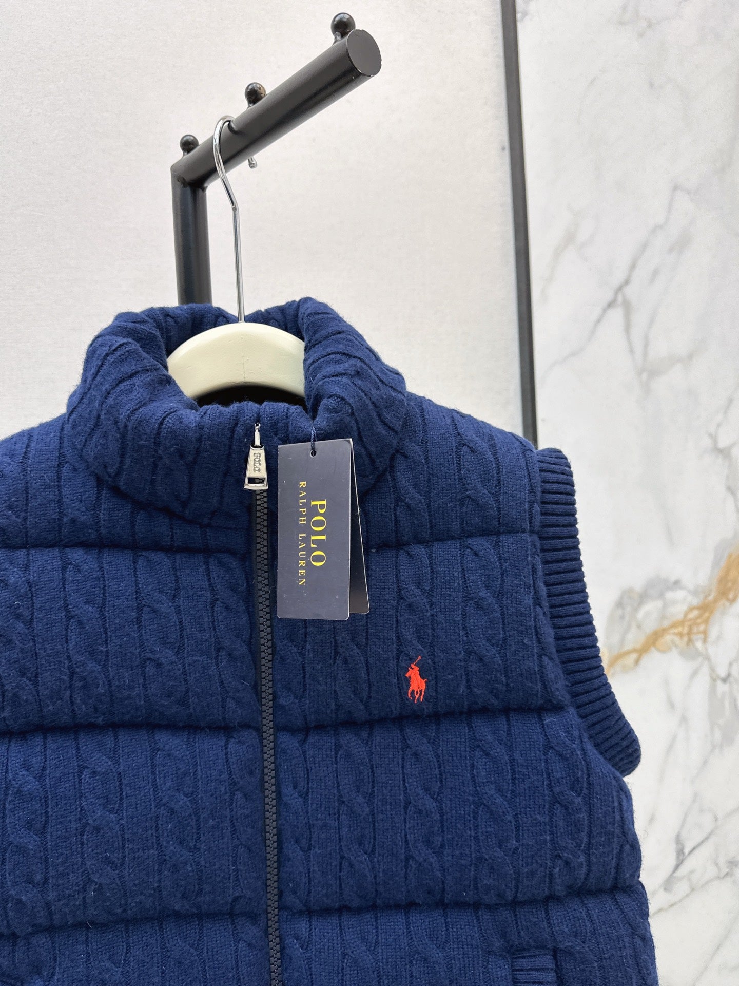 Ra 25 New wool braided knitted down vest