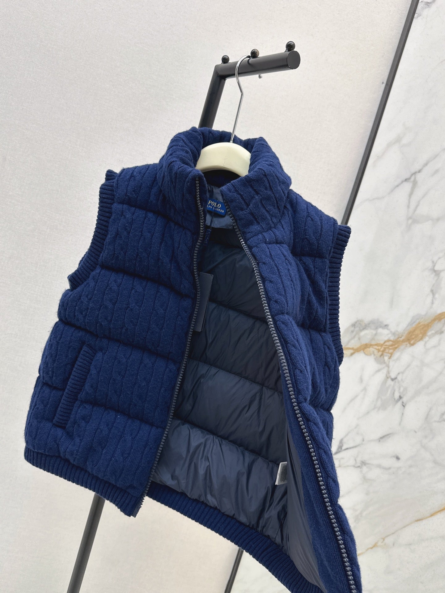 Ra 25 New wool braided knitted down vest