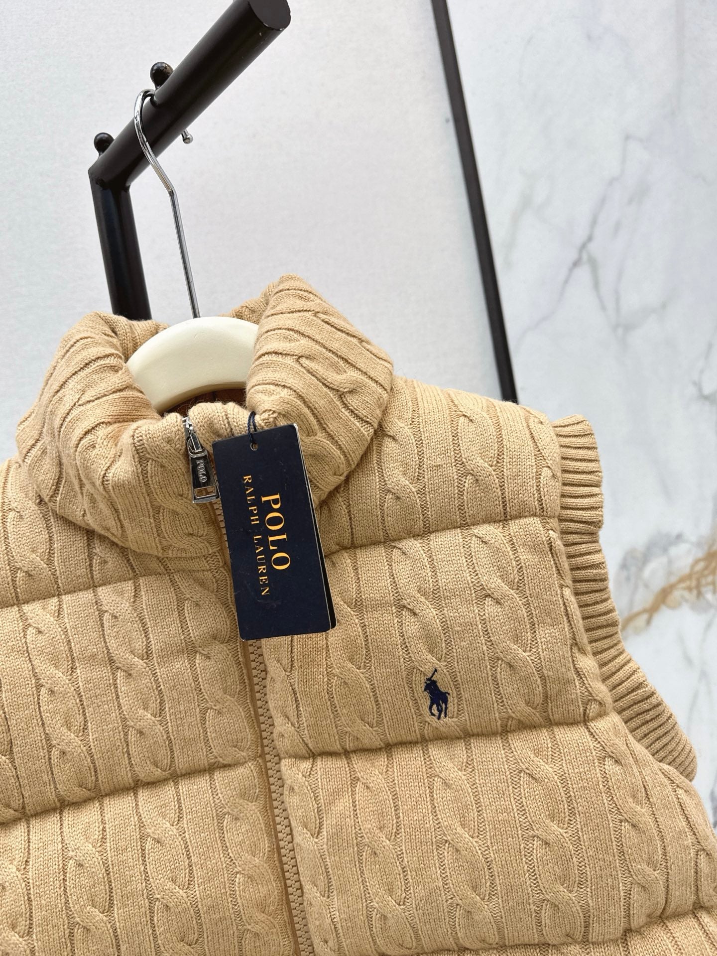 Ra 25 New wool braided knitted down vest