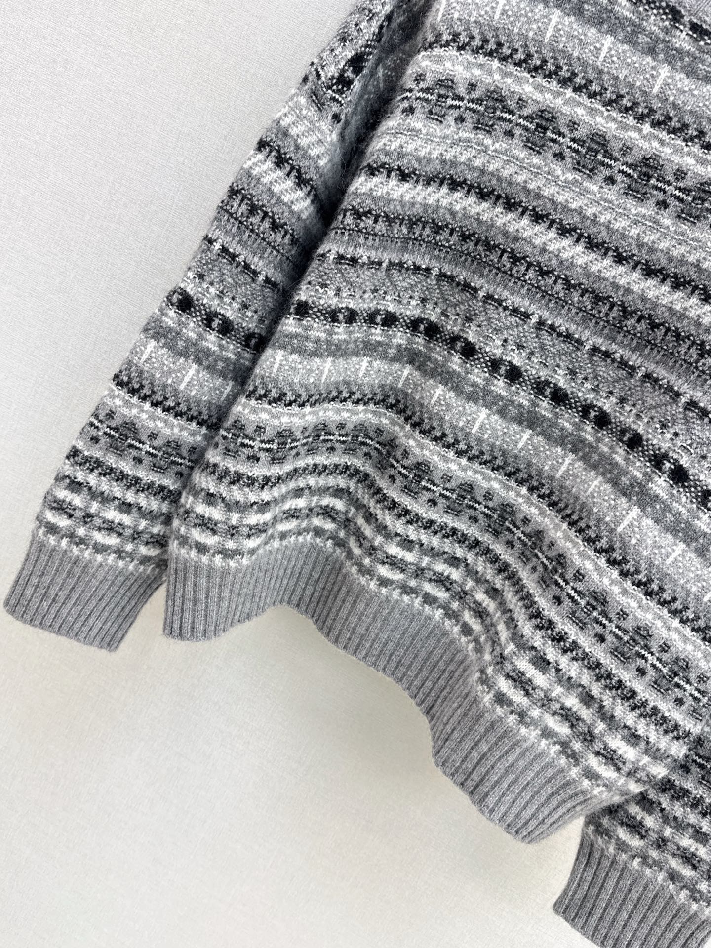 Lor 25 New Fair Isle Knitted Crew Neck Wool Sweater
