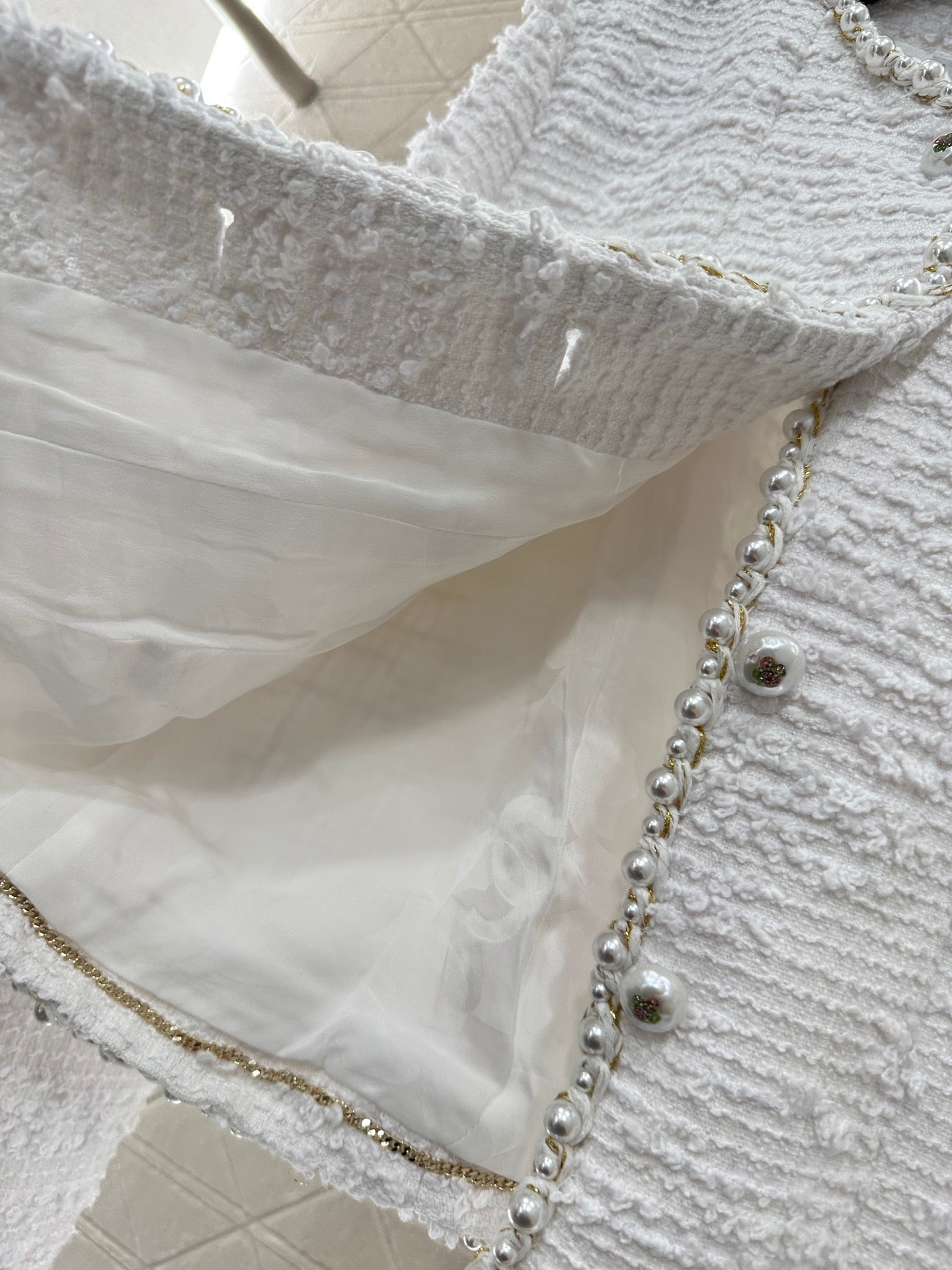C 25 Heavy Pearl Dress Jacket