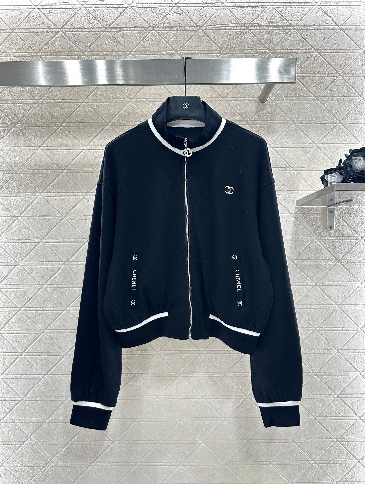 C 25 Casual jacket + trousers set