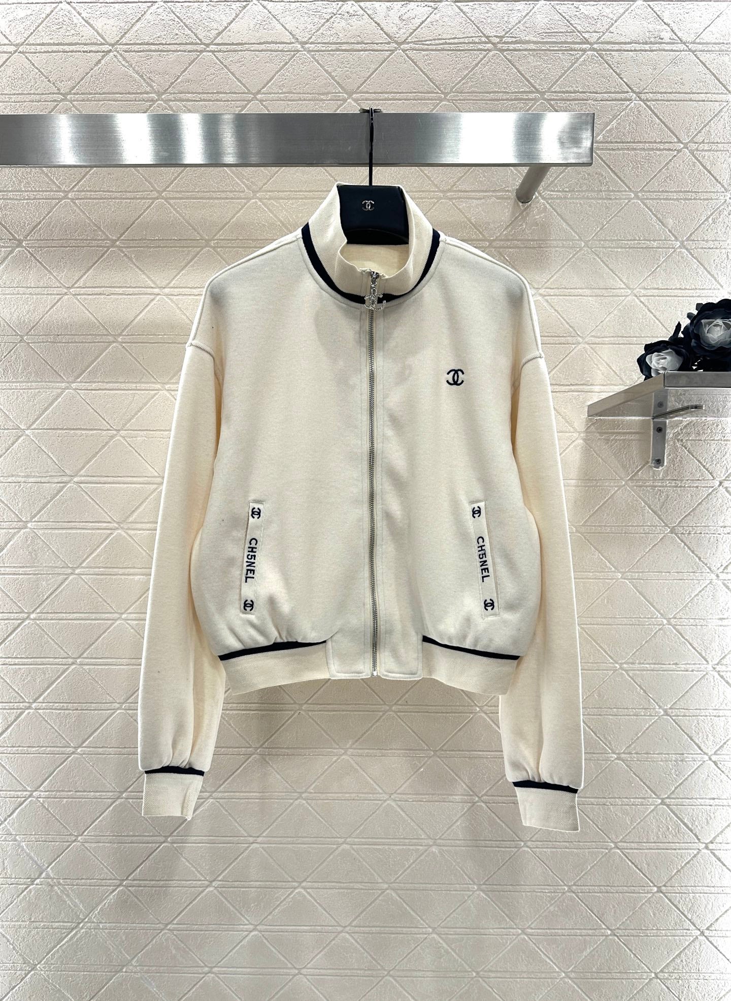 C 25 Casual jacket + trousers set