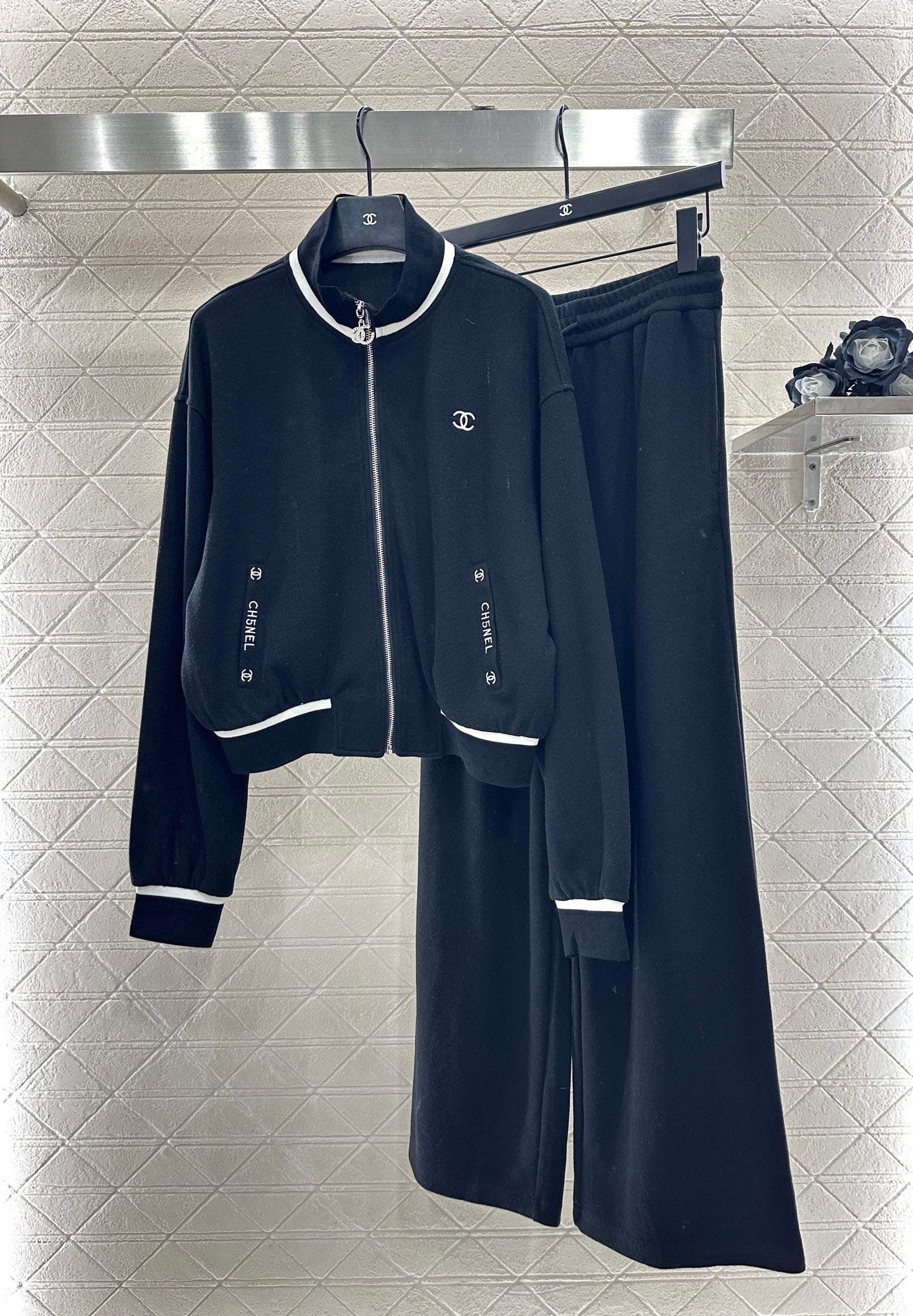 C 25 Casual jacket + trousers set