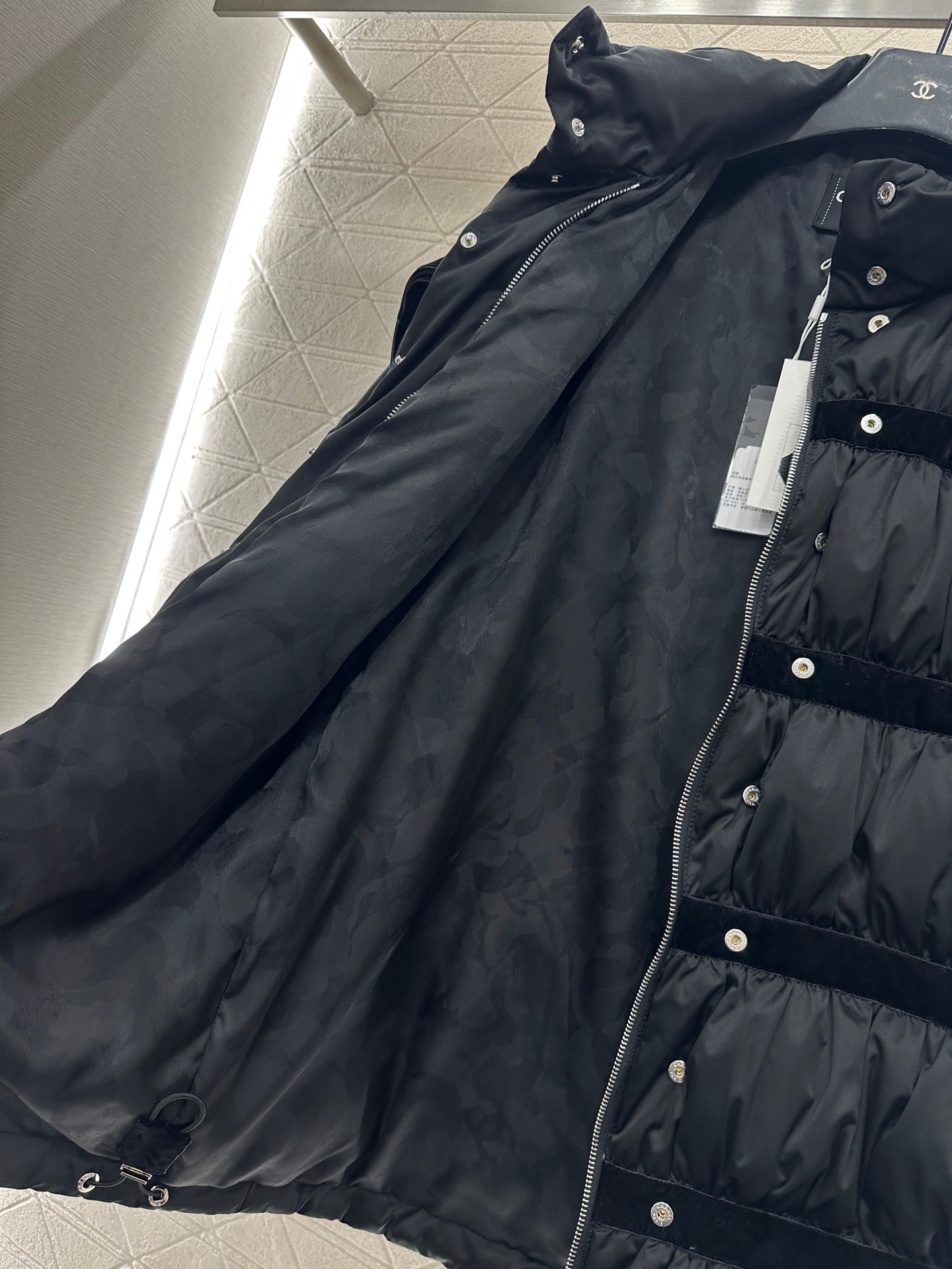 C 25 Velvet bow mid-length down jacket