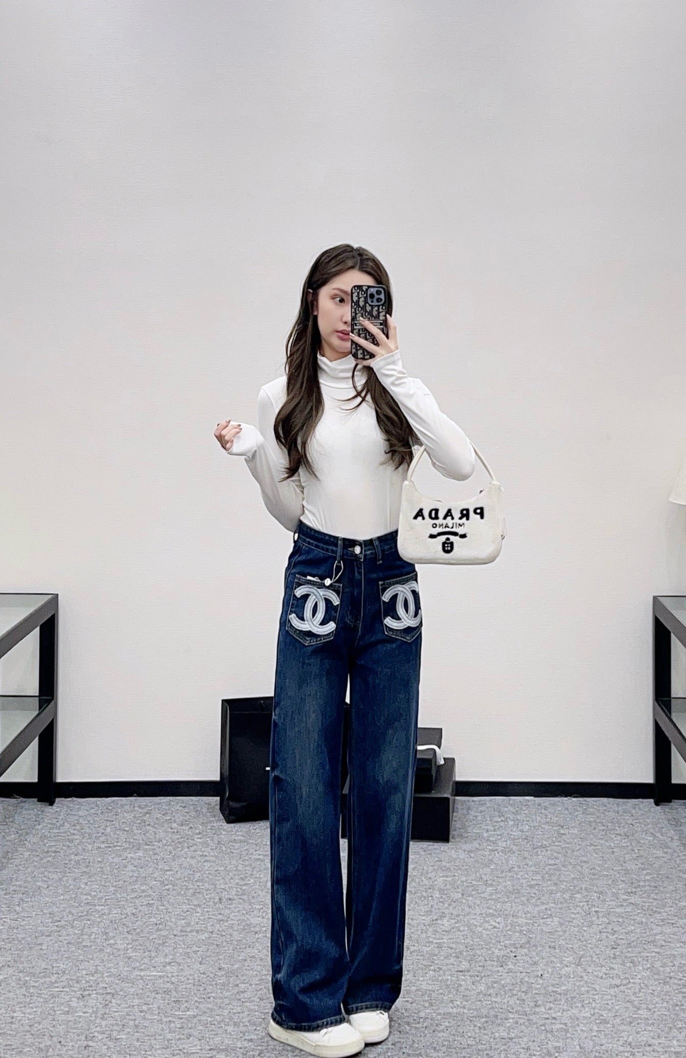 C 25 wide-leg jeans