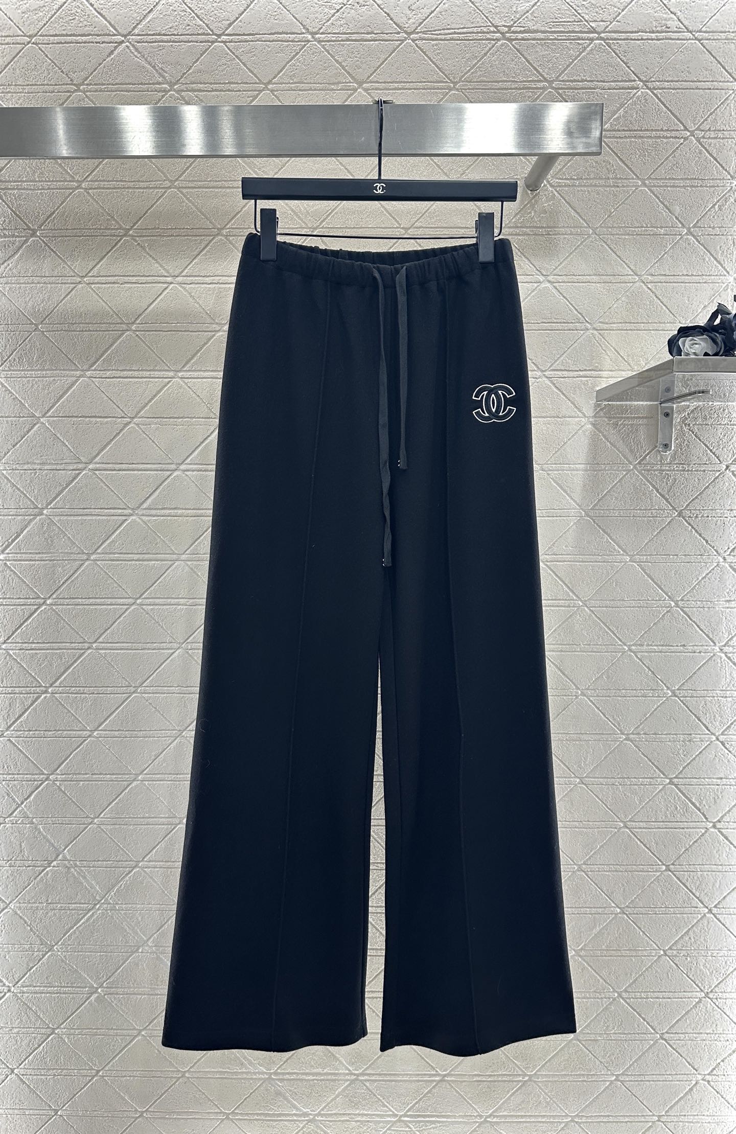 C 25 Wide drawstring wide leg pants