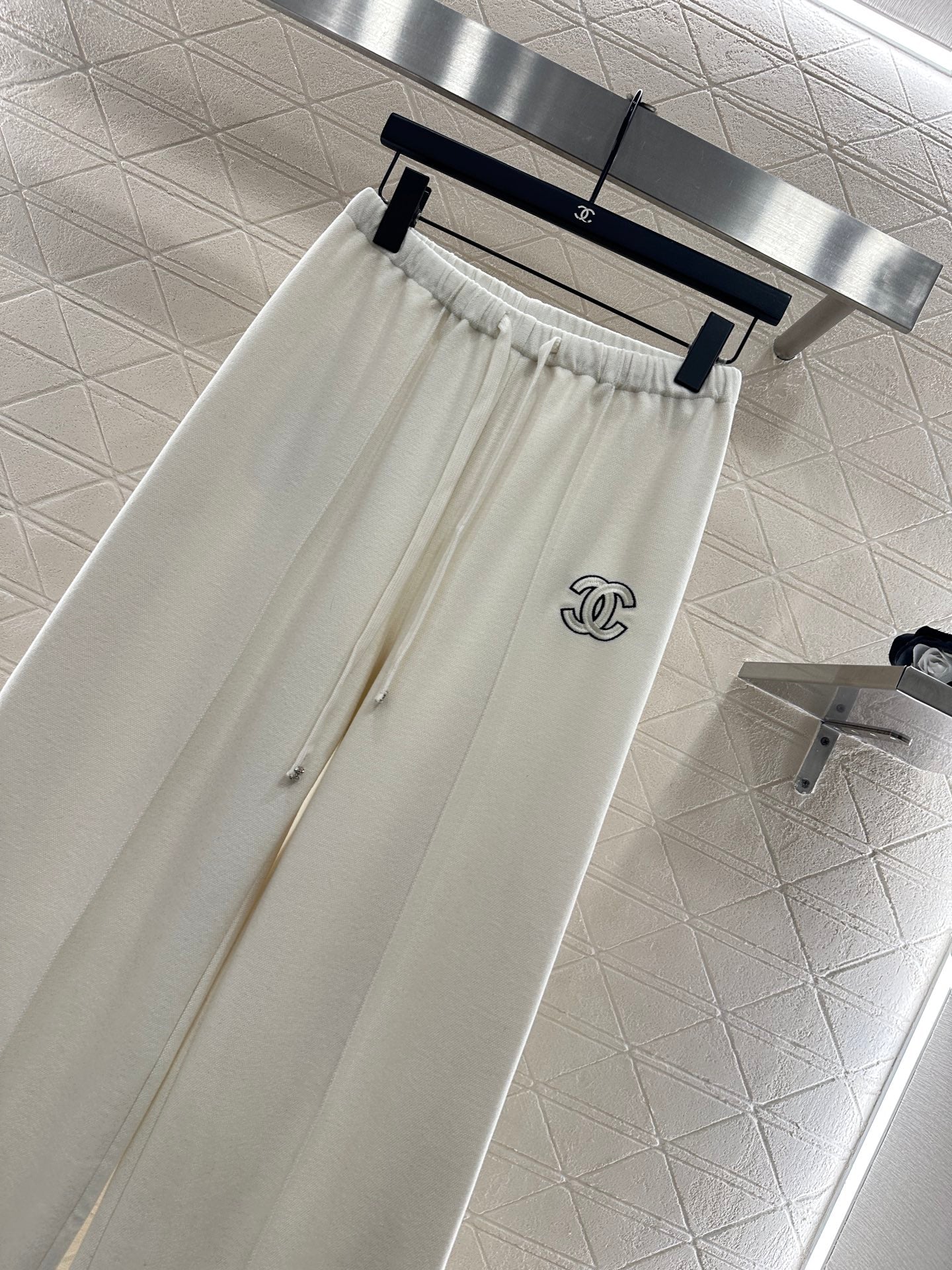 C 25 Wide drawstring wide leg pants