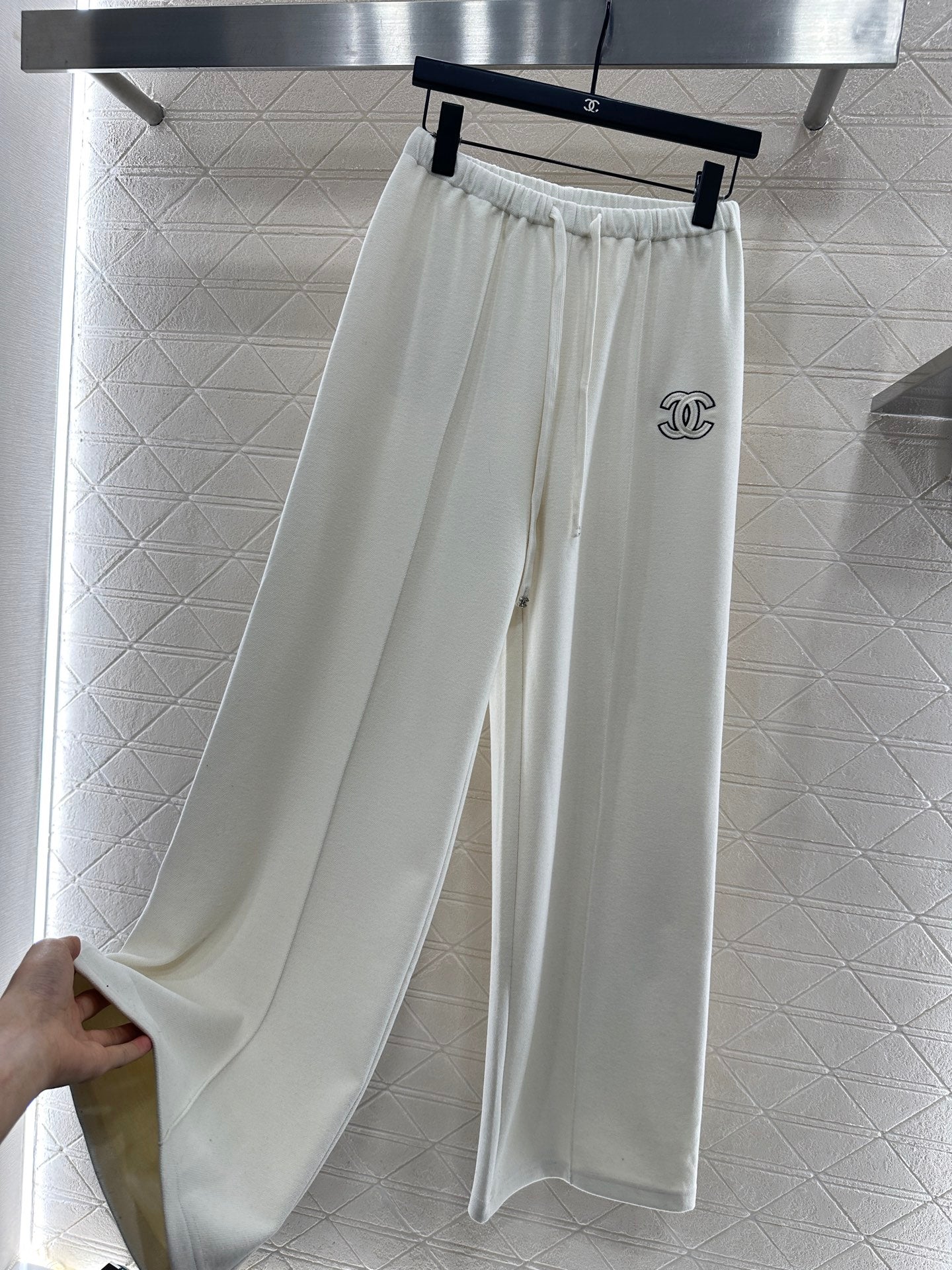 C 25 Wide drawstring wide leg pants