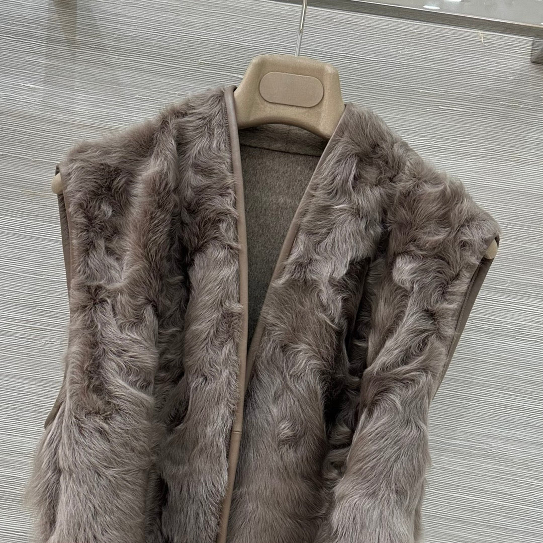 Lor 25 Wool and sheepskin vest