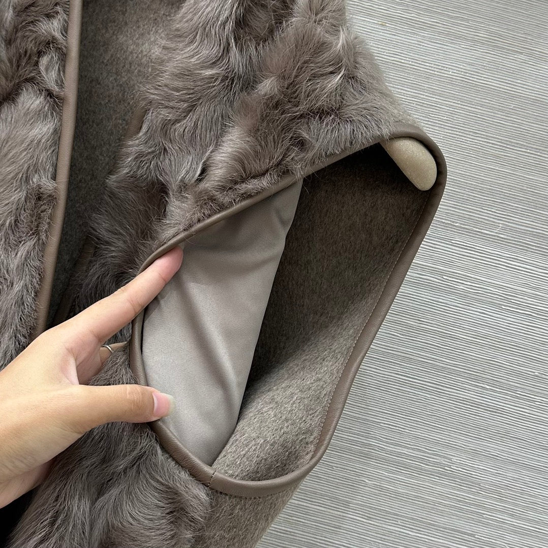 Lor 25 Wool and sheepskin vest
