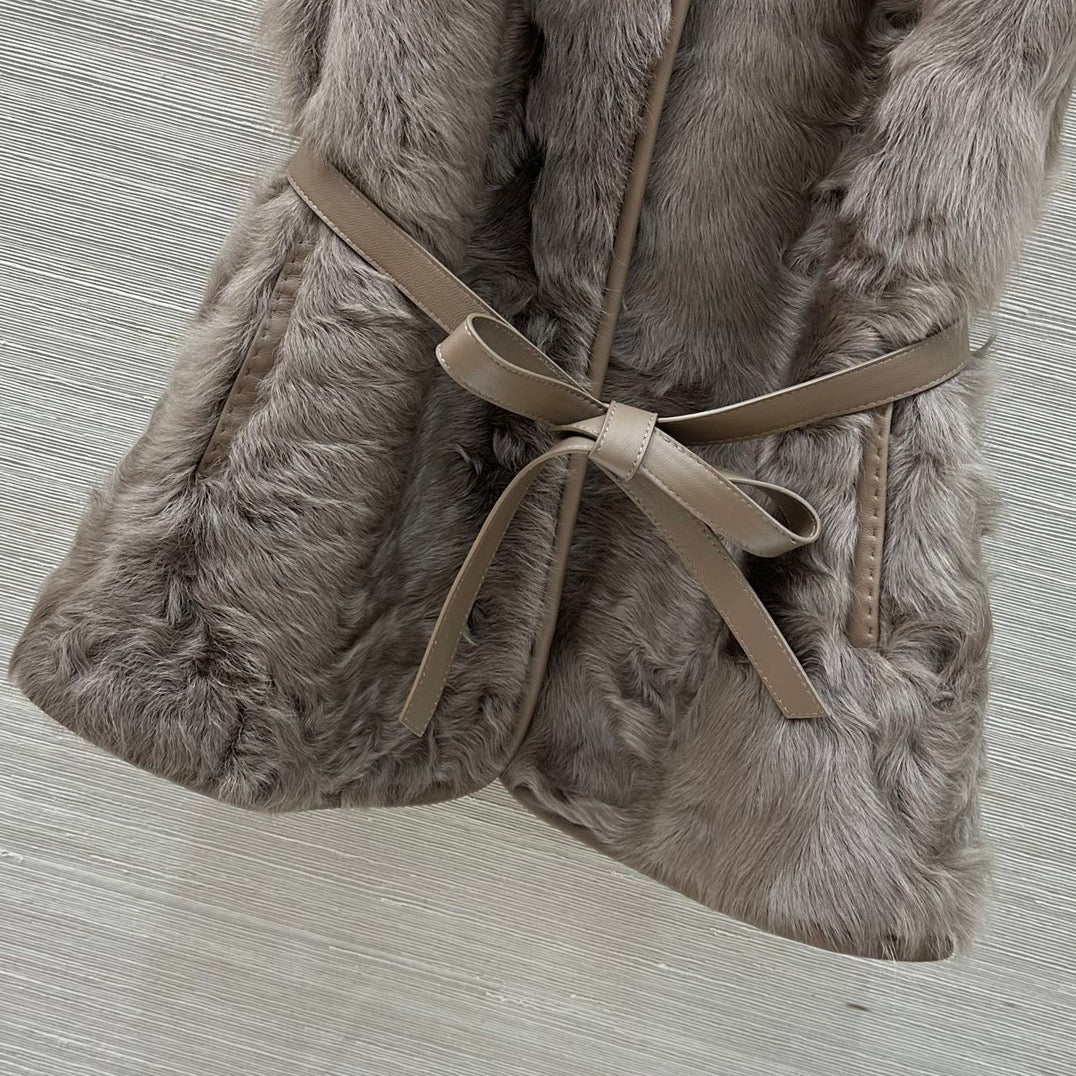 Lor 25 Wool and sheepskin vest