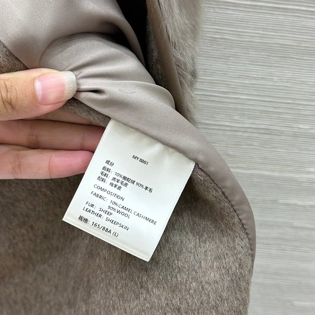 Lor 25 Wool and sheepskin vest