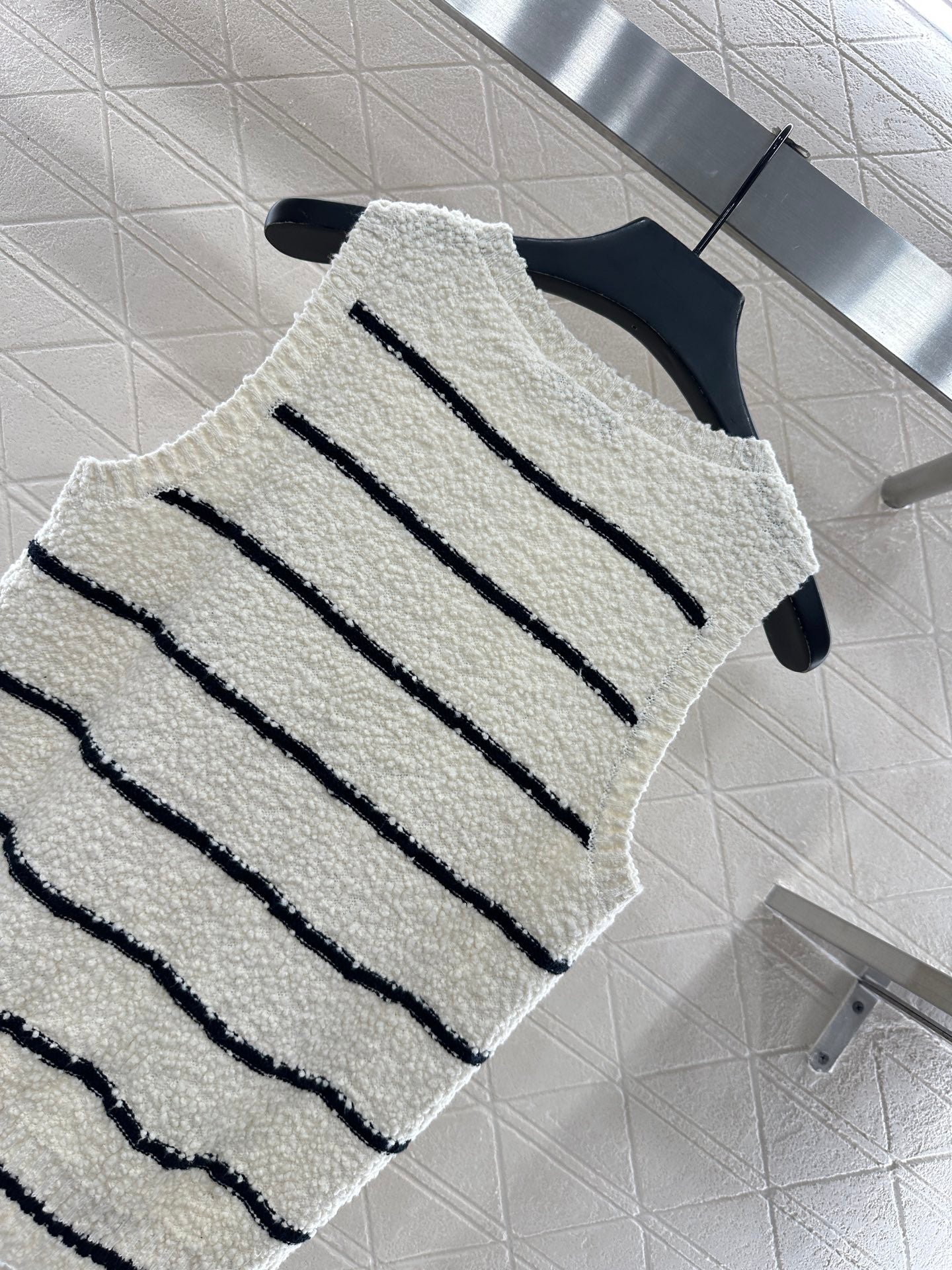 Di 25 Crew Neck Knit Cotton Wool Vest