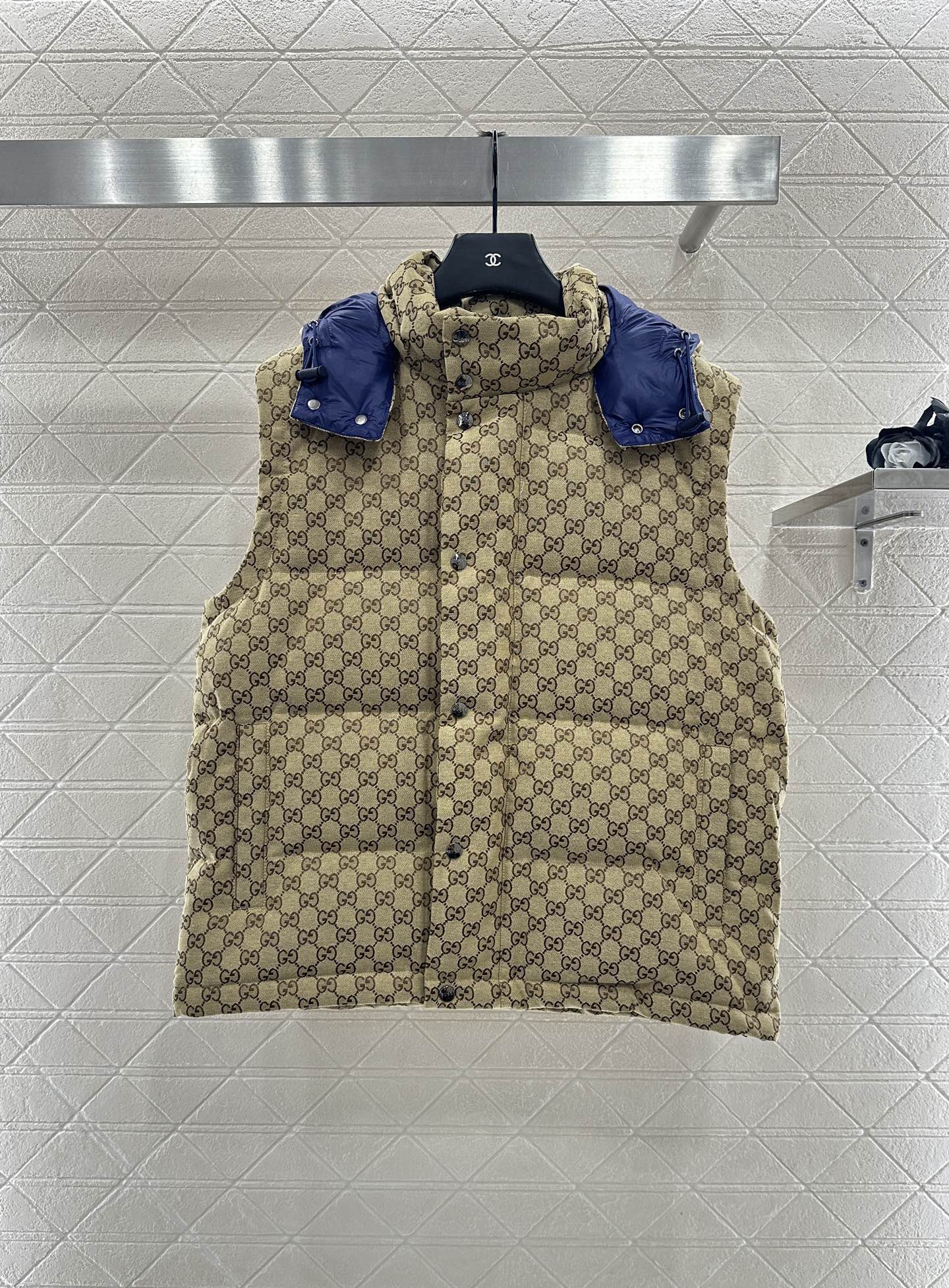 Gu 25 Detachable jacquard hooded down jacket